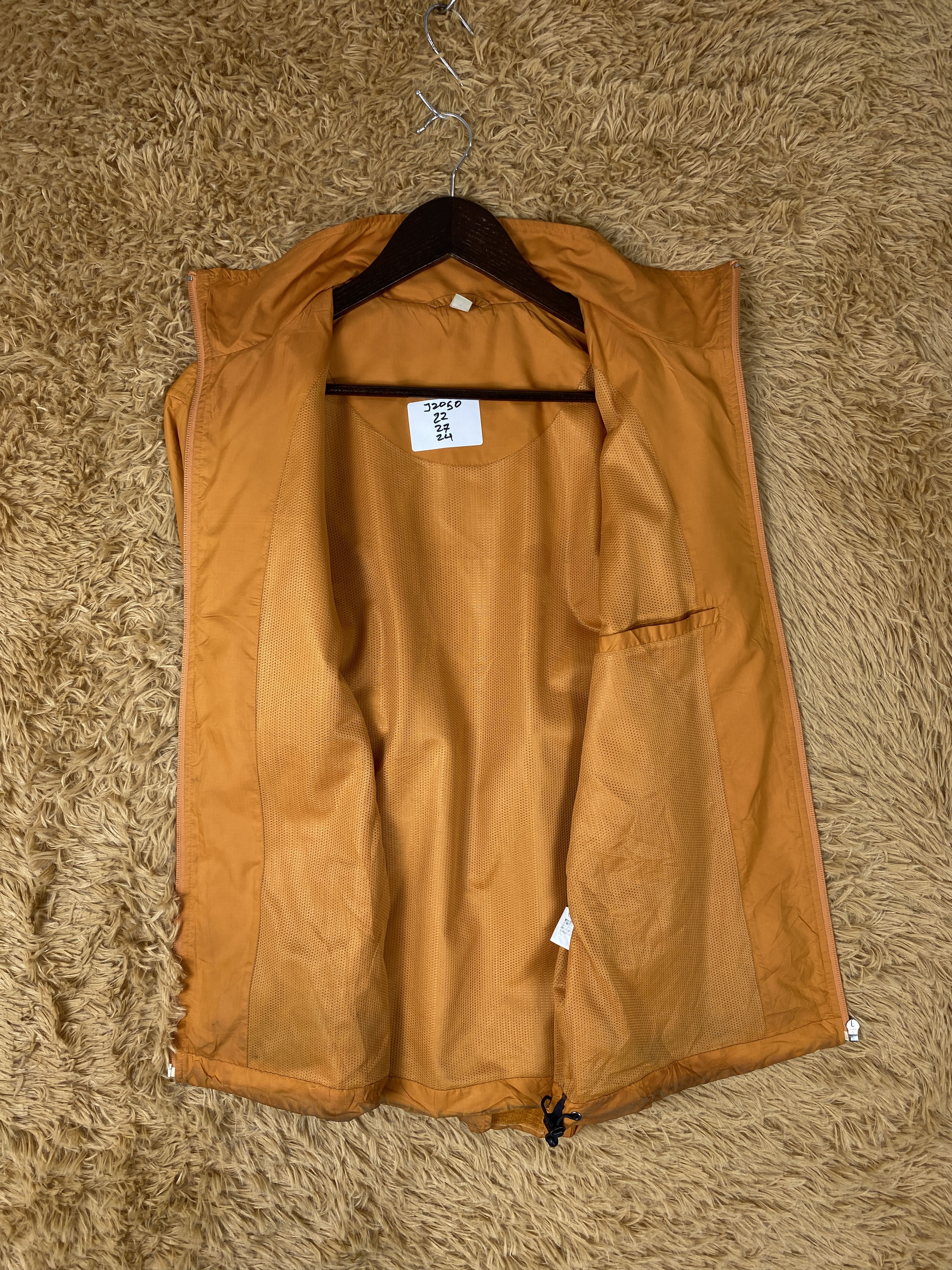 Uniqlo Vintage Uniqlo Windbreaker Jacket J2050 Size US S / EU 44-46 / 1 - 9 Thumbnail