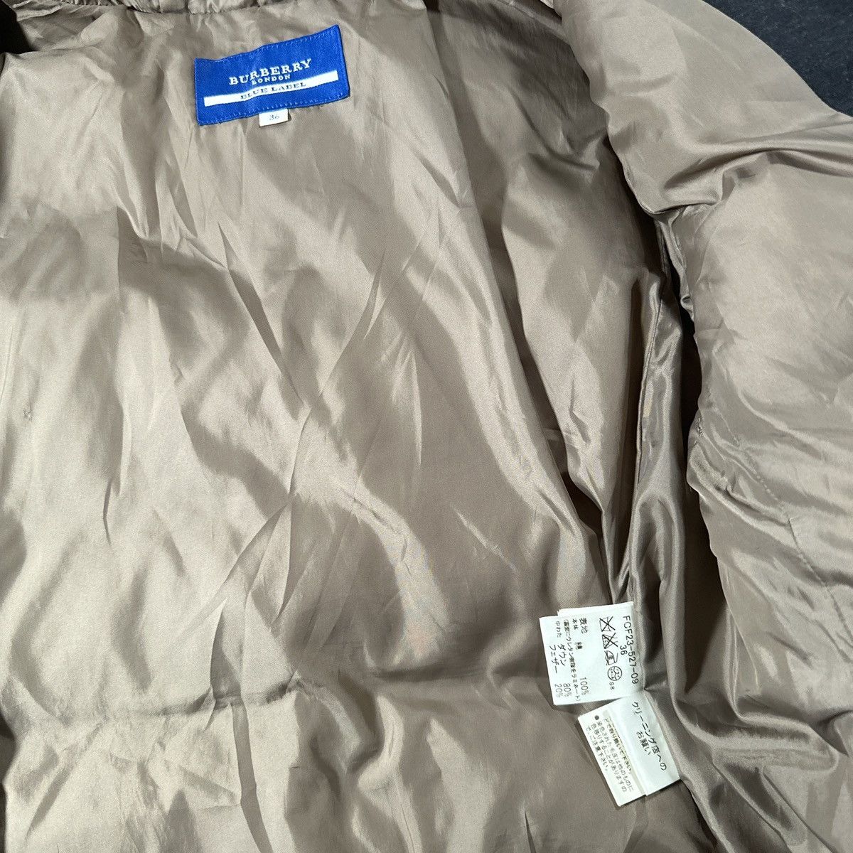 Burberry 00’s Burberry Fur Hood Puffer Jacket Size M / US 6-8 / IT 42-44 - 7 Thumbnail