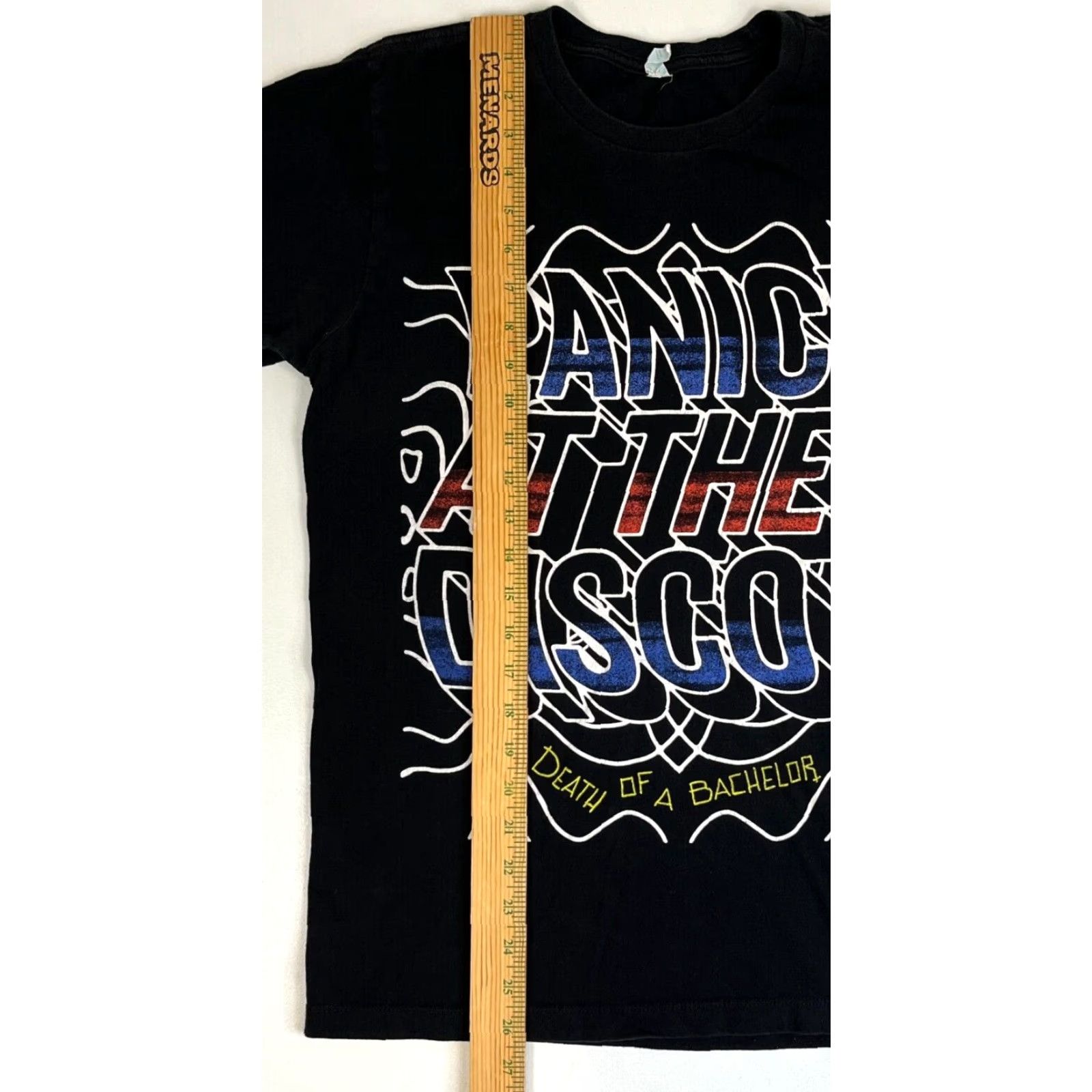 Vintage Panic At The Disco Death of a Bachelor T-Shirt Rock Band Sz M Shirt Mens Black 100% Cotton Short Sleeve Crew Neck Graphic Print Vintage? Size US M / EU 48-50 / 2 - 6 Thumbnail