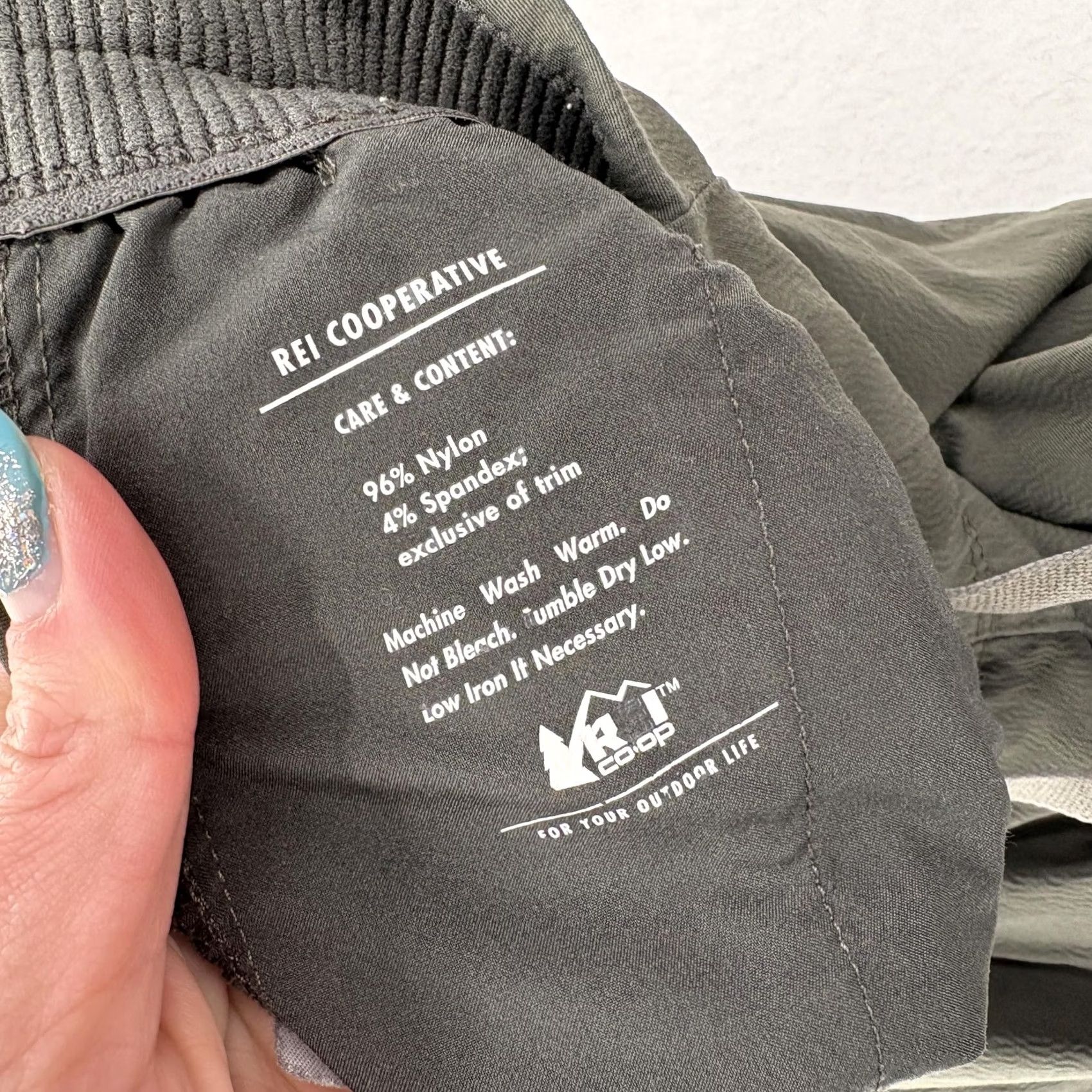 Vintage REI Cooperative Jogger Pants Womens XS Green Nylon Stretch Hiking Travel Outdoor Size 26" / US 2 / IT 38 - 6 Thumbnail