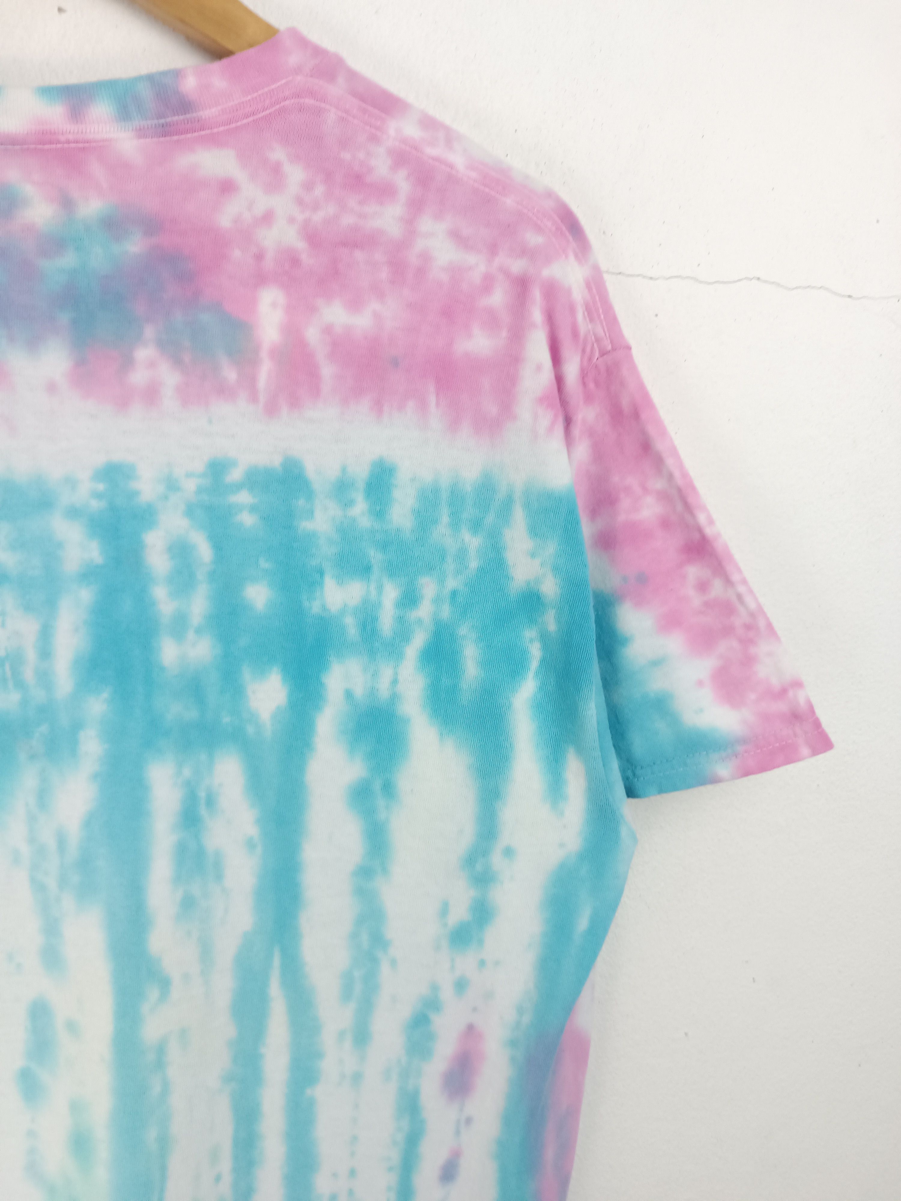 Band Tees VINTAGE BRING ME THE HORIZON TIE DYE TS architects dillinger Size US L / EU 52-54 / 3 - 12 Thumbnail
