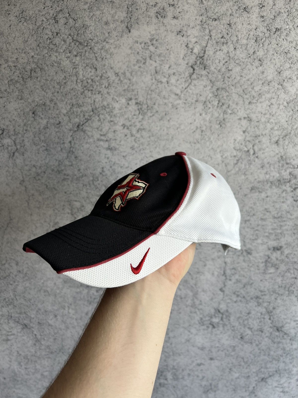 Nike Vintage Nike Team Baseball Cap Hat Genuine Merchandise 2000s Size ONE SIZE - 7 Thumbnail