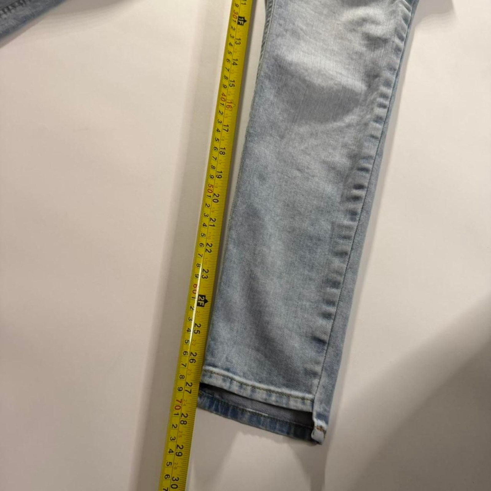 Calvin Klein × Hedi Slimane × Vintage vintage 2000s skinny fit calvin klein distressed jeans Size US 26 / EU 42 - 4 Thumbnail
