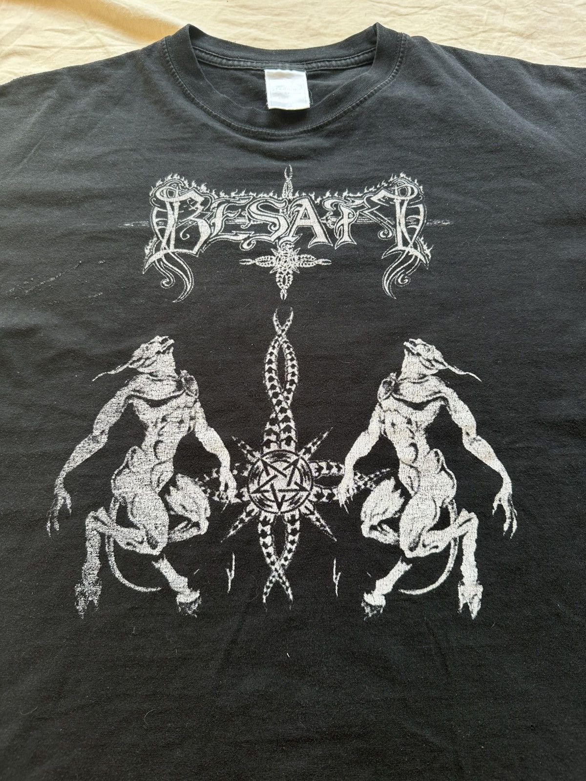 Band Tees Besatt Hail Lucifer 1999 vintage t-shirt pussy/cunt Size US L / EU 52-54 / 3 - 4 Thumbnail
