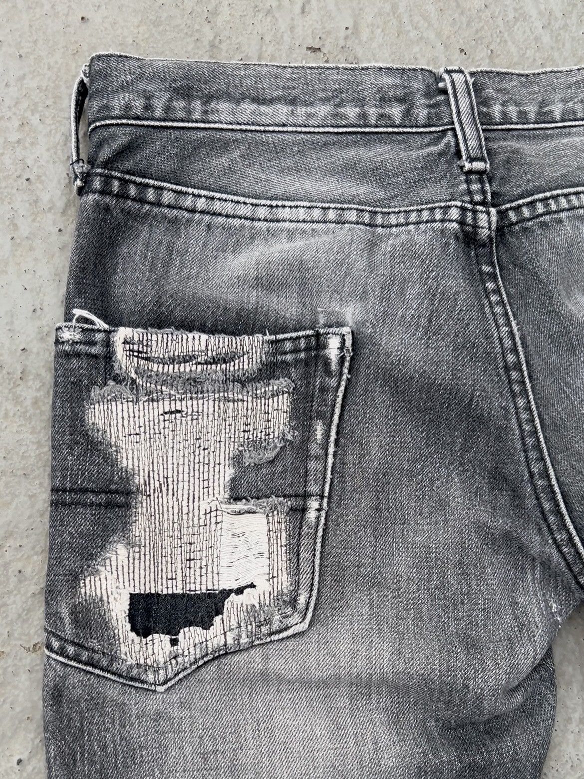 Undercover Undercover AW05 ‘Arts and Crafts’ denim Size US 29 - 3 Thumbnail