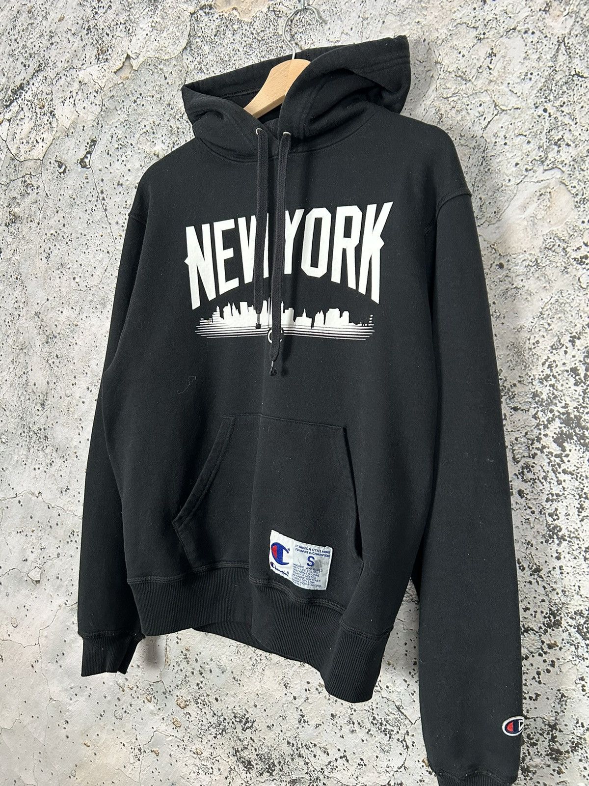 Champion Vintage Champion New York Hoodie Streetwear Boxy Hype Size US S / EU 44-46 / 1 - 2 Thumbnail