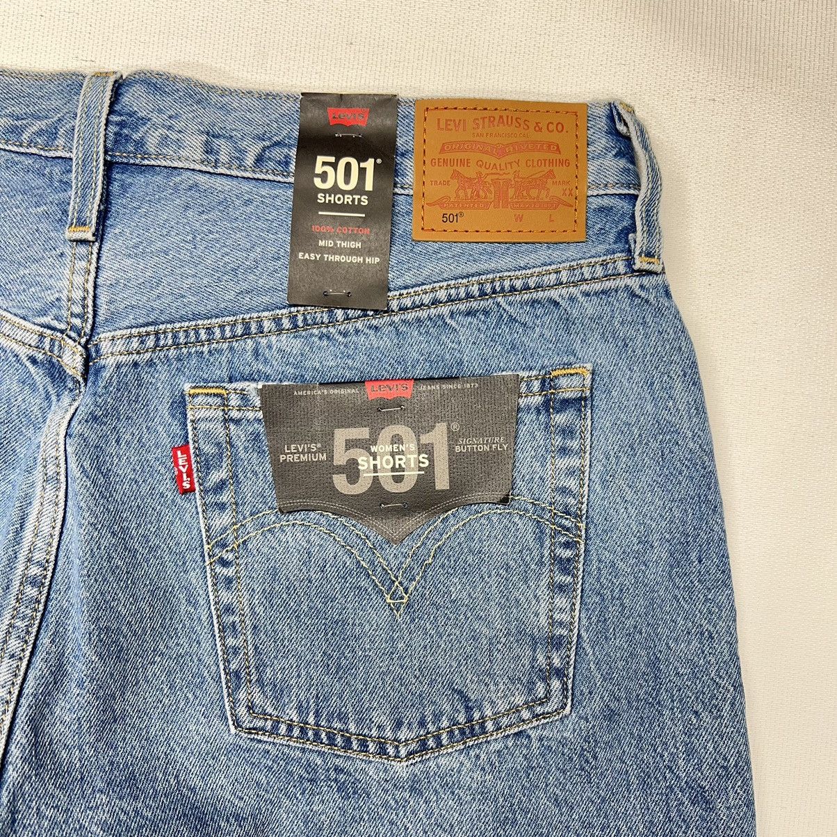Levi's NEW Levis Premium Jean Shorts Blue 501 Mid Thigh Distressed Size 32" / US 10 / IT 46 - 18 Thumbnail
