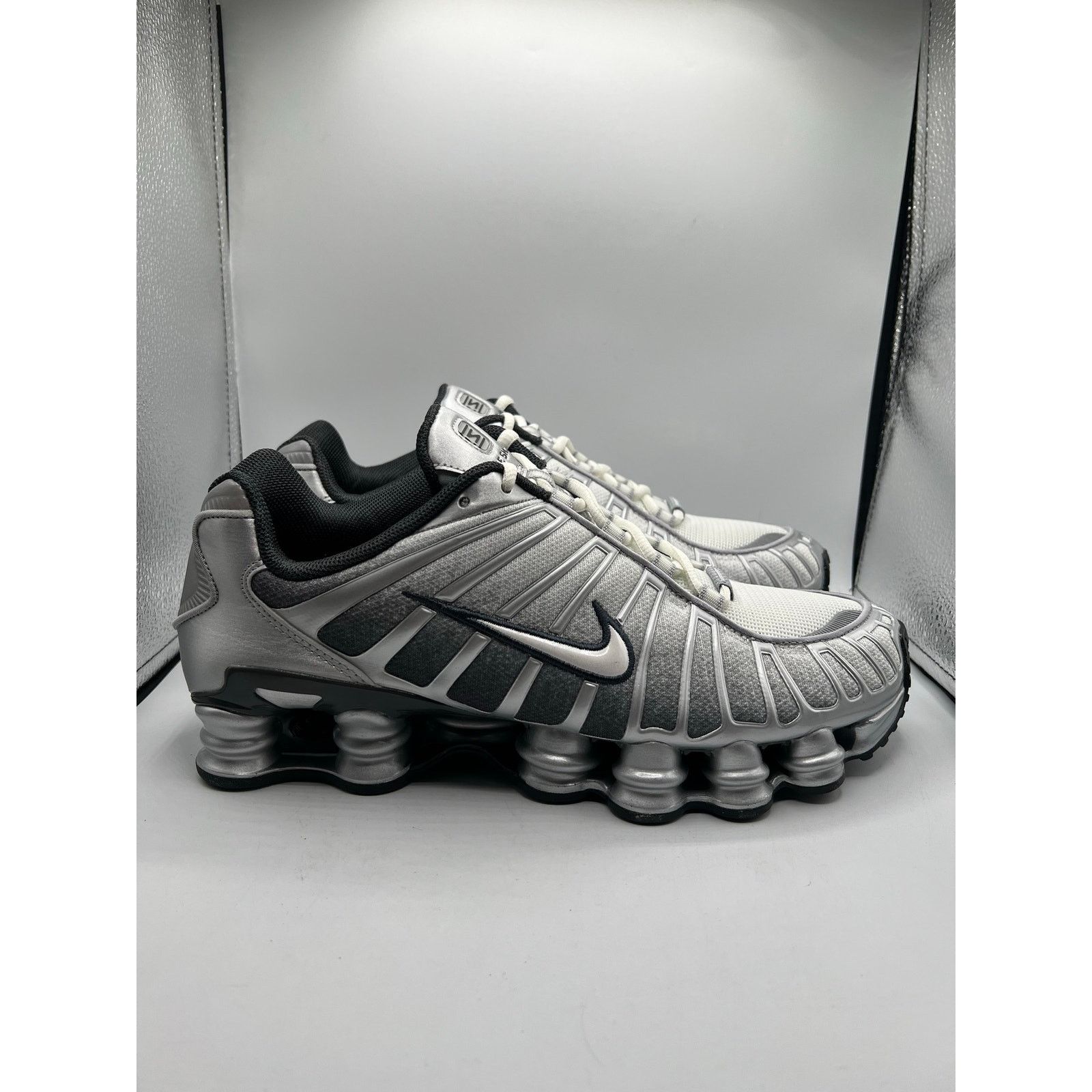 Nike Nike Shox TL “Metallic Silver” size 8 men’s Size US 8 / EU 41 - 3 Thumbnail