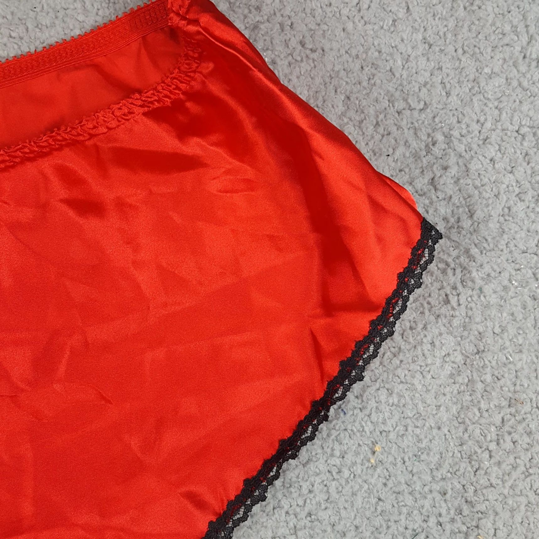 Vintage VINTAGE Red Satin Black Lace High Waisted Panties Women's XL 80s Intimates Size 40" / US 18 - 2 Thumbnail