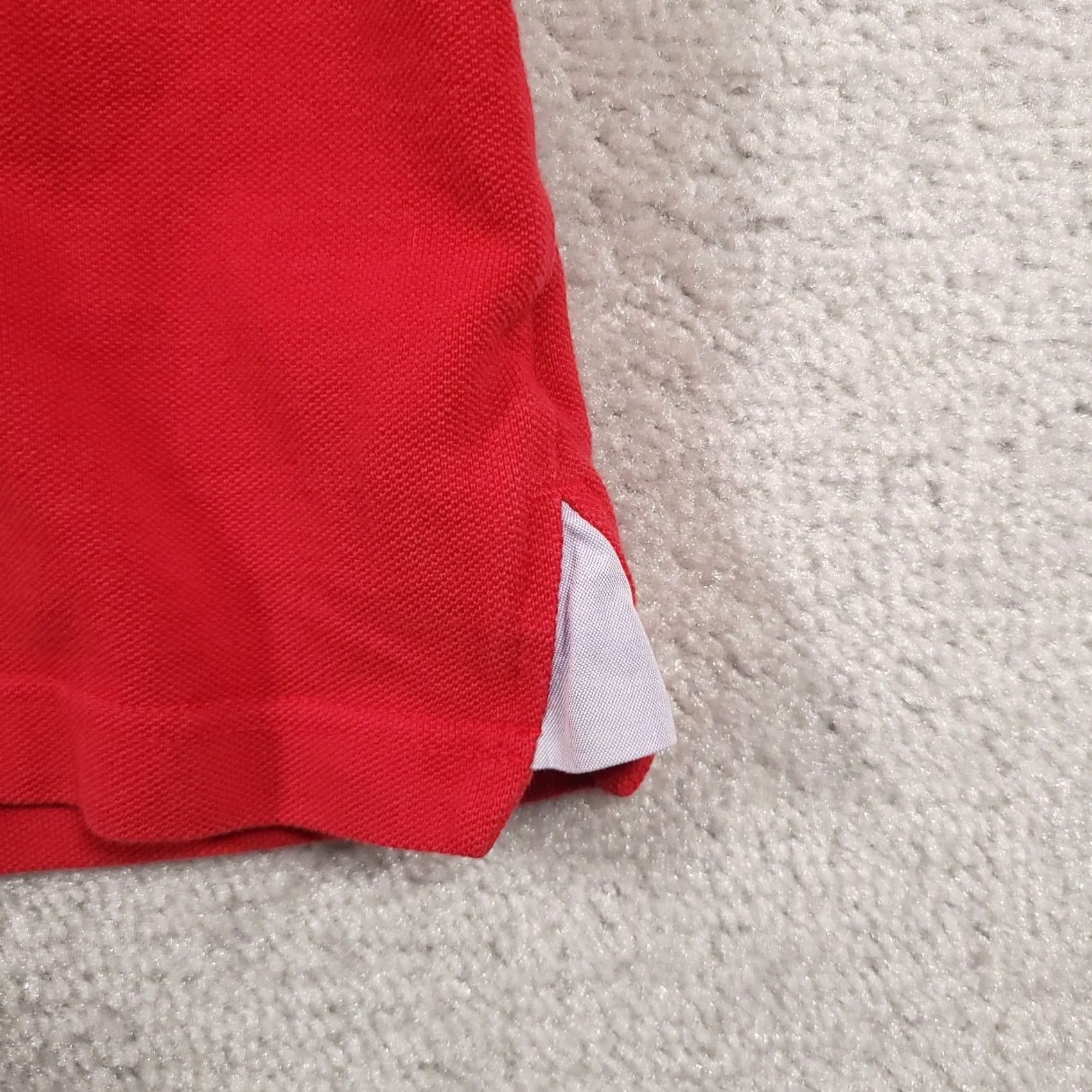 Tommy Hilfiger VINTAGE Tommy Hilfiger Polo Shirt Mens Medium Red White Stripe Red Logo Golf Size US M / EU 48-50 / 2 - 6 Thumbnail