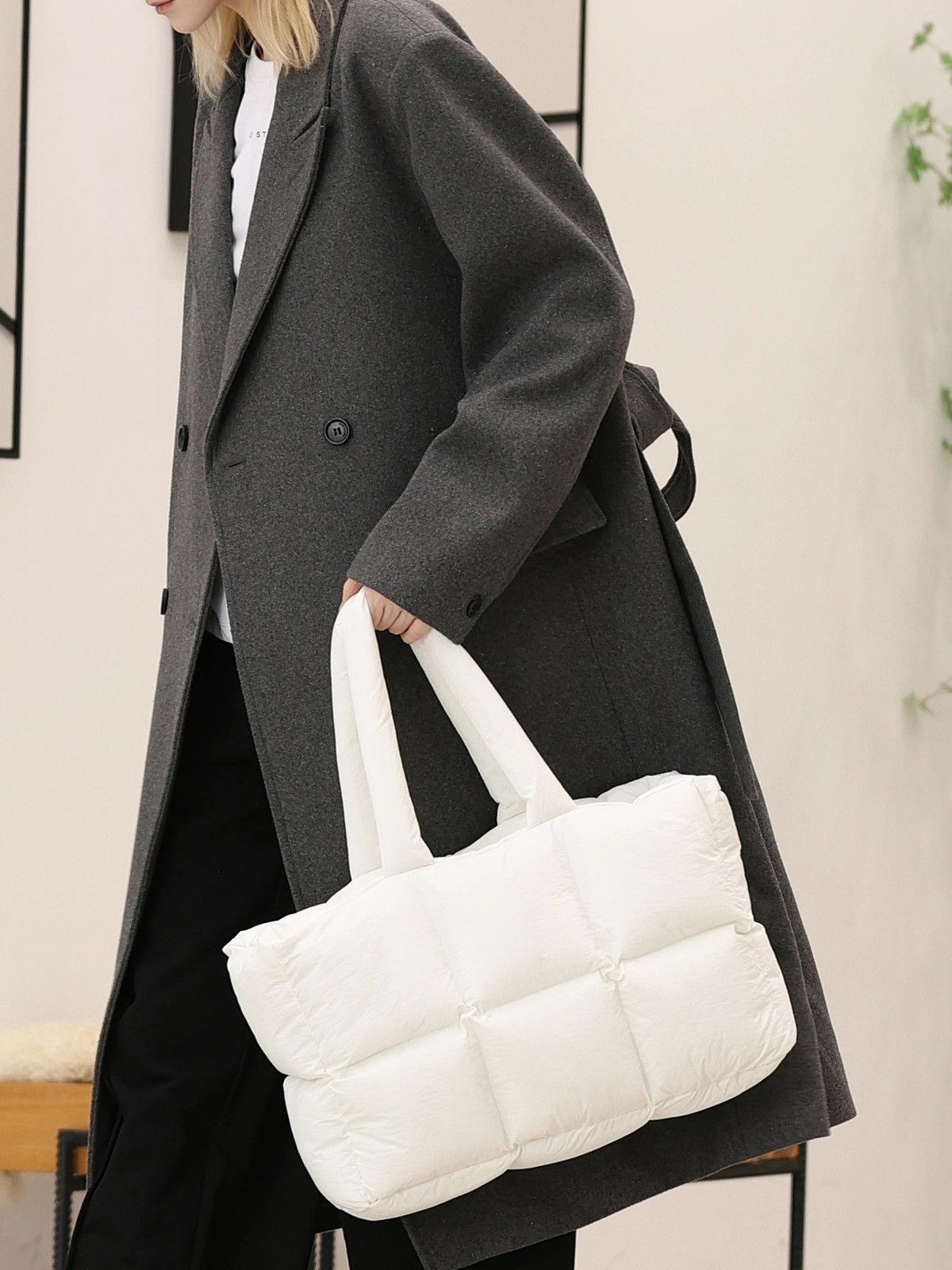 Japanese Brand × Vintage Streetwear Puffer Tote Shoulder Large Bag Size ONE SIZE - 4 Thumbnail