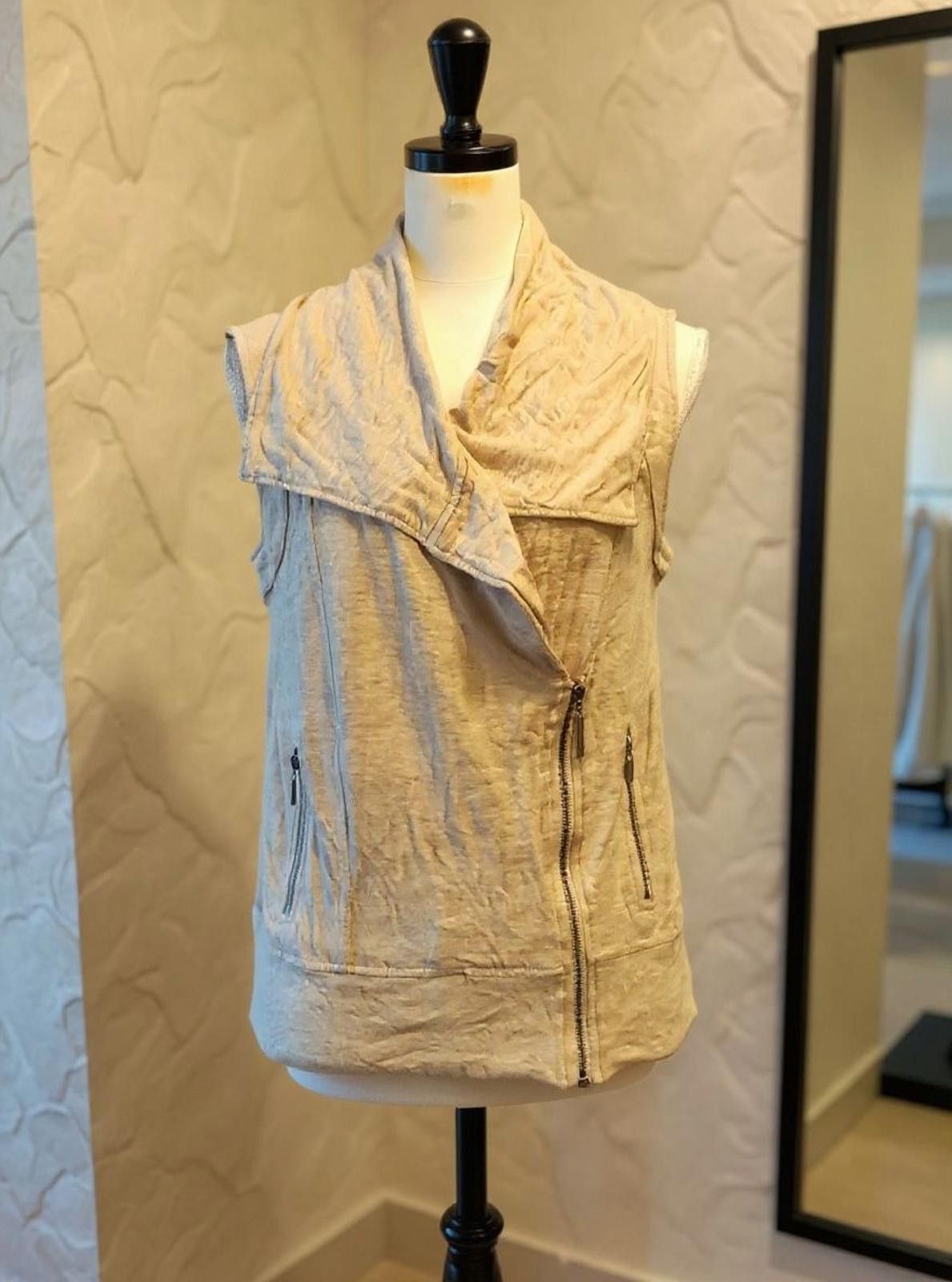 Other Kensie Beige Sleeveless Zip-Up Vest for Women Size S / US 4 / IT 40 - 3 Thumbnail