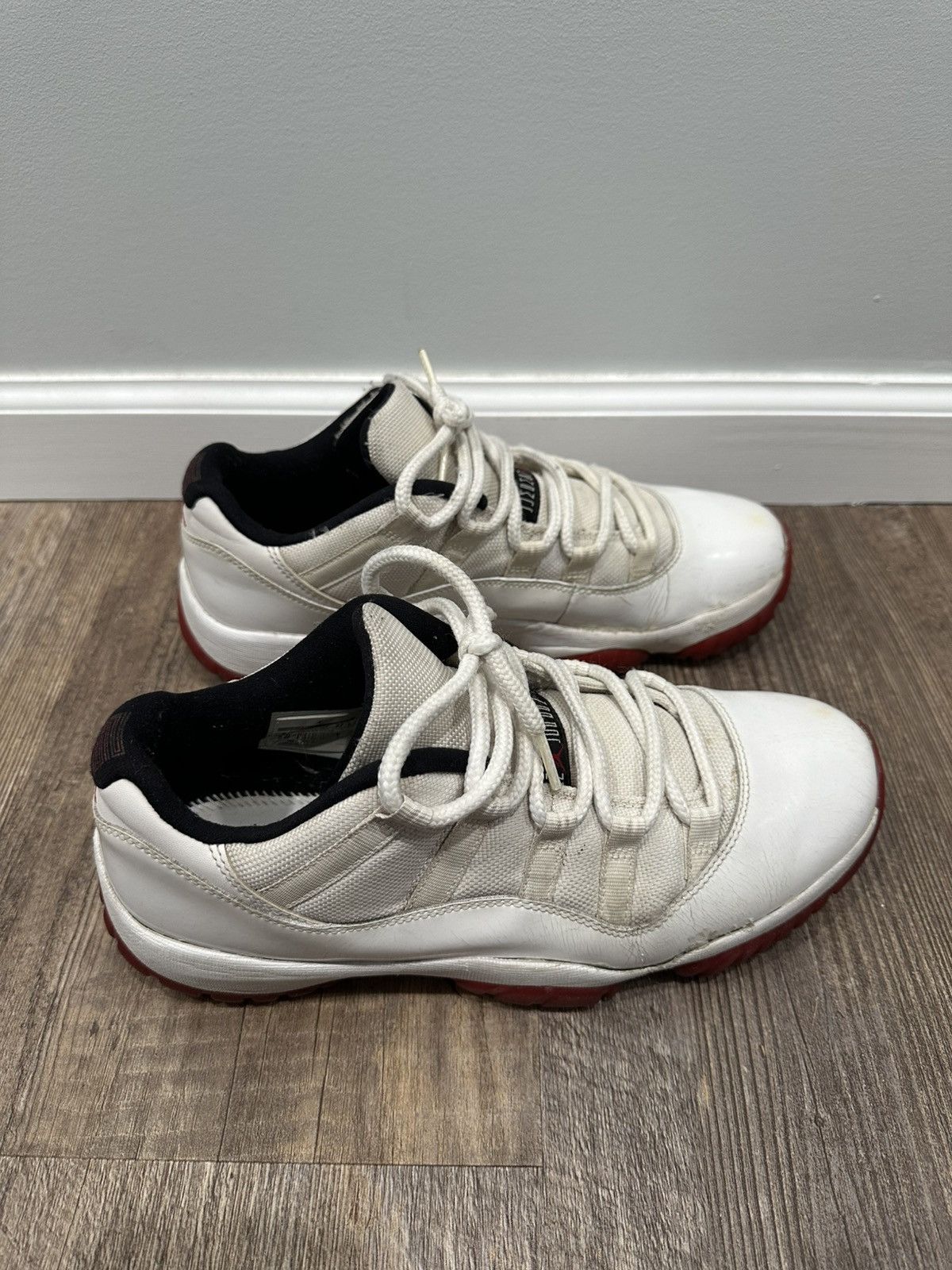 Jordan Brand Jordan 11 Low ‘Cherry Bottom’ (2012) Size US 9.5 / EU 42-43 - 2 Thumbnail