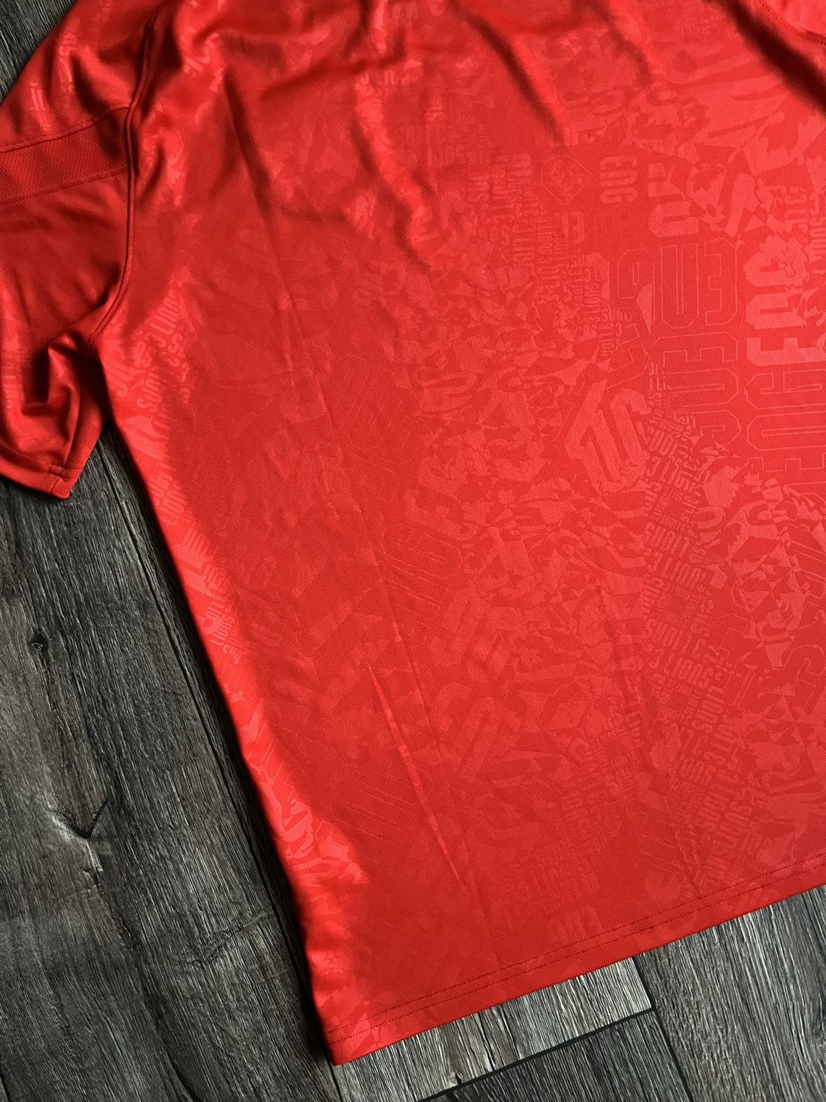 Nike Nike England Pre Match Top Red 2020/2021 Football Jersey Size US L / EU 52-54 / 3 - 13 Thumbnail