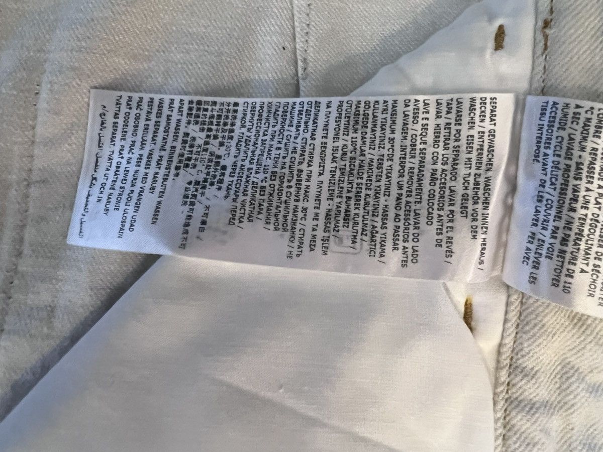 Maison Margiela SS23 hand-painted stone-washed denim shorts, sz 32–34, Italy Size US 32 / EU 48 - 21 Thumbnail