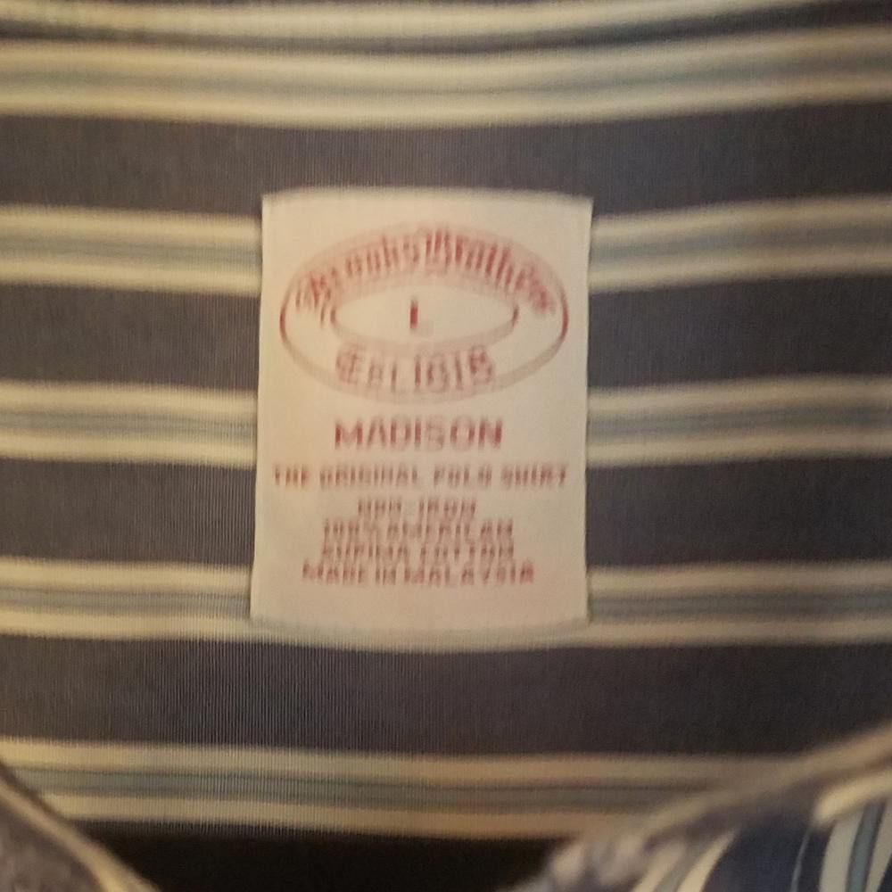 Brooks Brothers NWOT Brooks Brothers Madison Button Down Shirt Size Large Size 42R - 2 Thumbnail