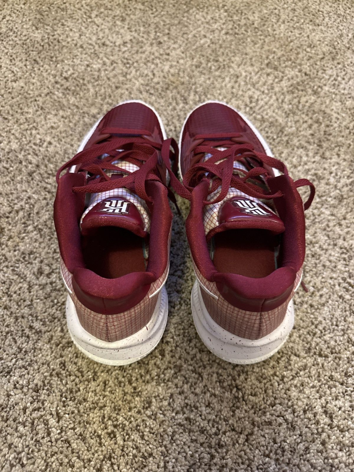 Nike Nike Kyrie Low 4 Maroon Size US 9.5 / EU 42-43 - 2 Thumbnail