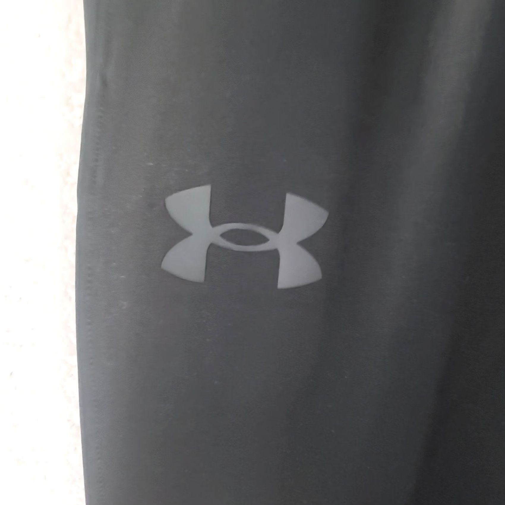Under Armour Under Armour Joggers Mens L Black Knit Elastic Waist Athletic Tapered Leg Pockets Sweatpants Casual Activewear Regular Fit Size US 33 - 6 Thumbnail