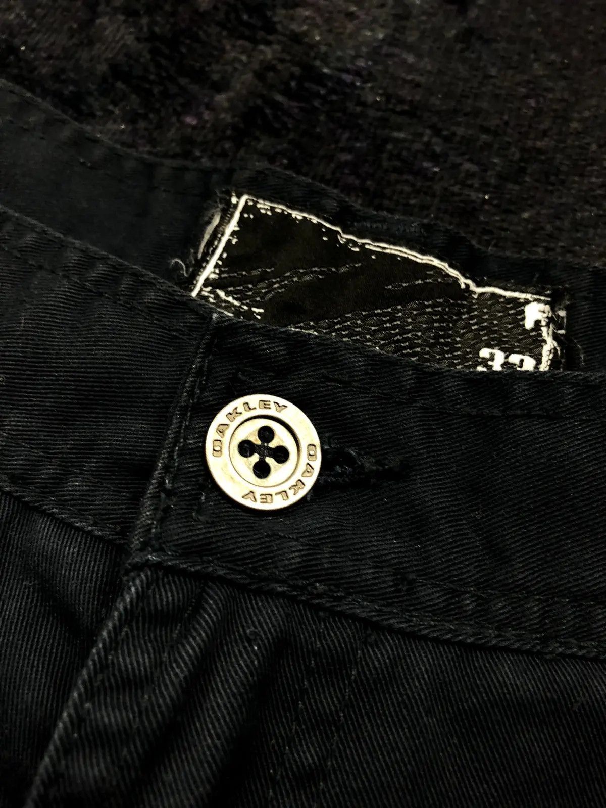Oakley OAKLEY Vintage Mini Logo Shorts Navy Blue Streetwear Hype Size US 33 - 5 Thumbnail