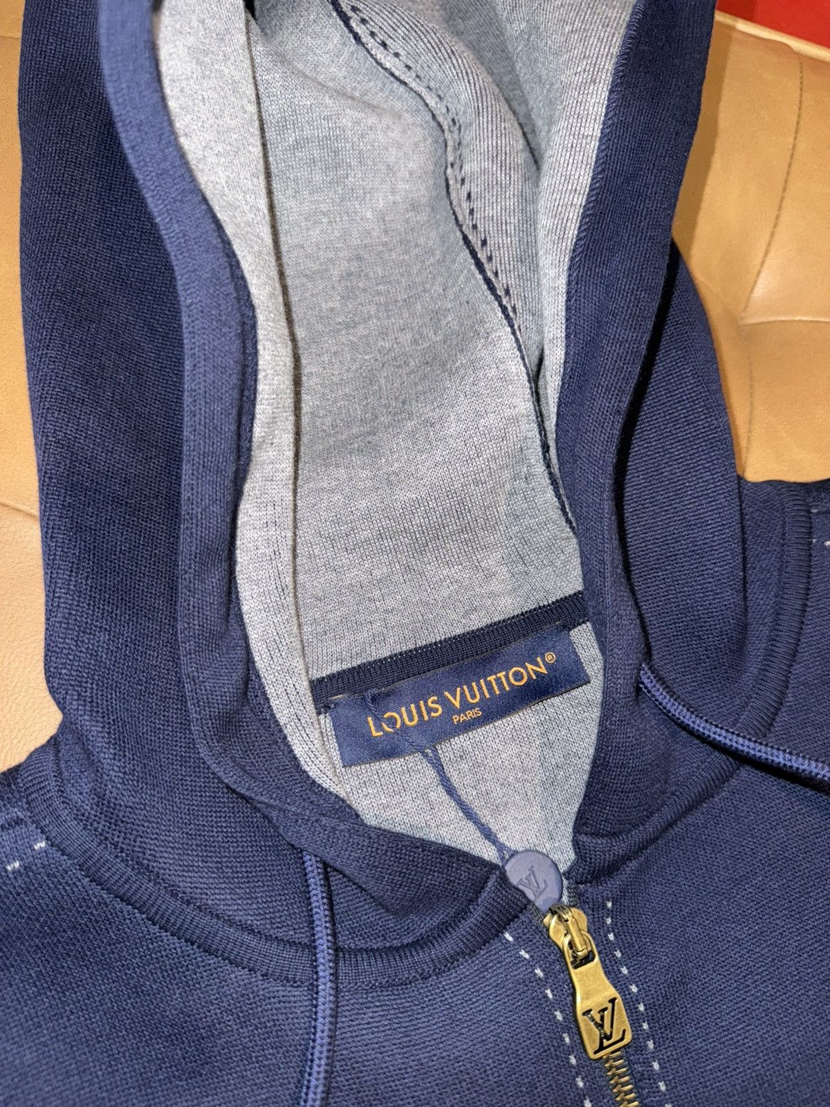 Louis Vuitton Louis vuitton logo zip up hoodie Size US M / EU 48-50 / 2 - 5 Thumbnail
