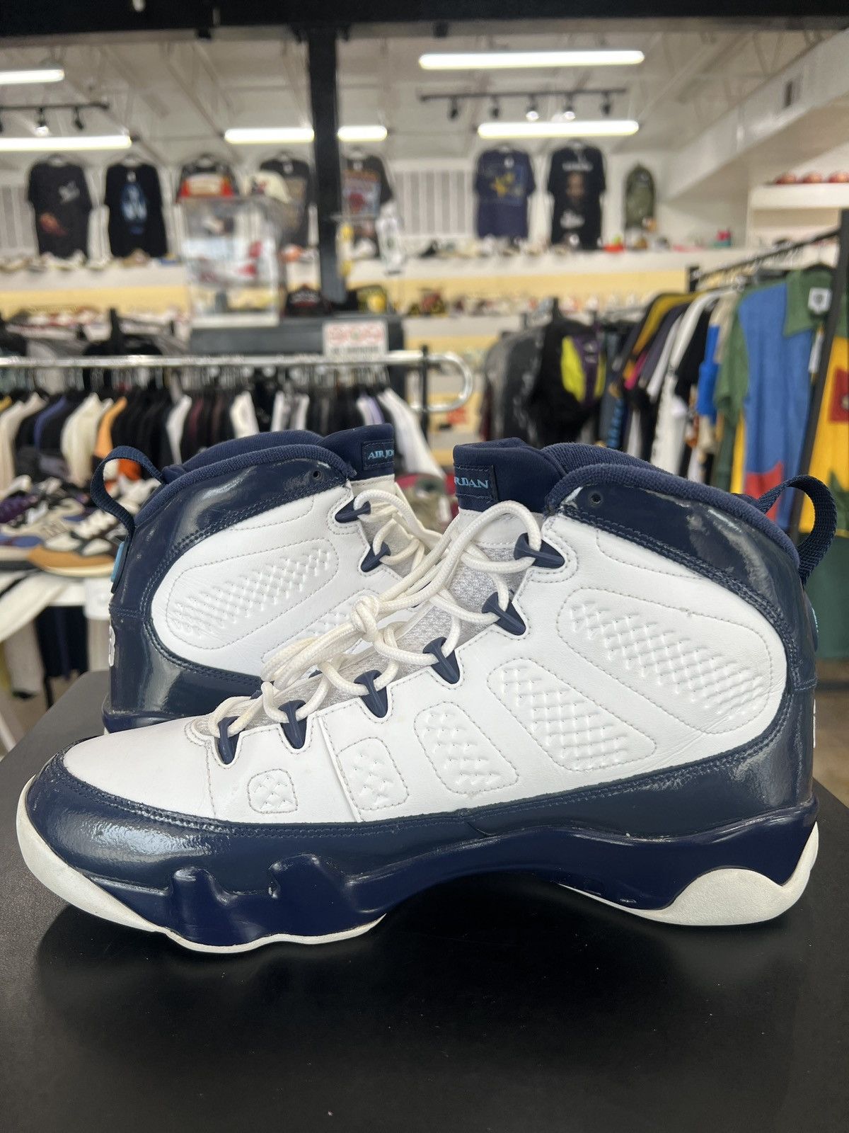 Jordan Brand Air Jordan 9 Pearl Blue Sz. 10.5 (2019) Size US 10.5 / EU 43-44 - 3 Thumbnail