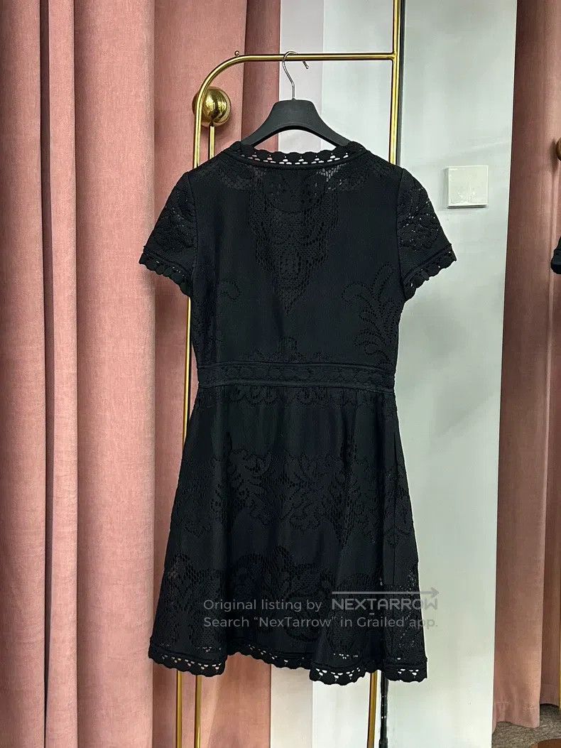 Valentino Valentino Black lace openwork flower ball ball dress Size L / US 10 / IT 46 - 3 Thumbnail