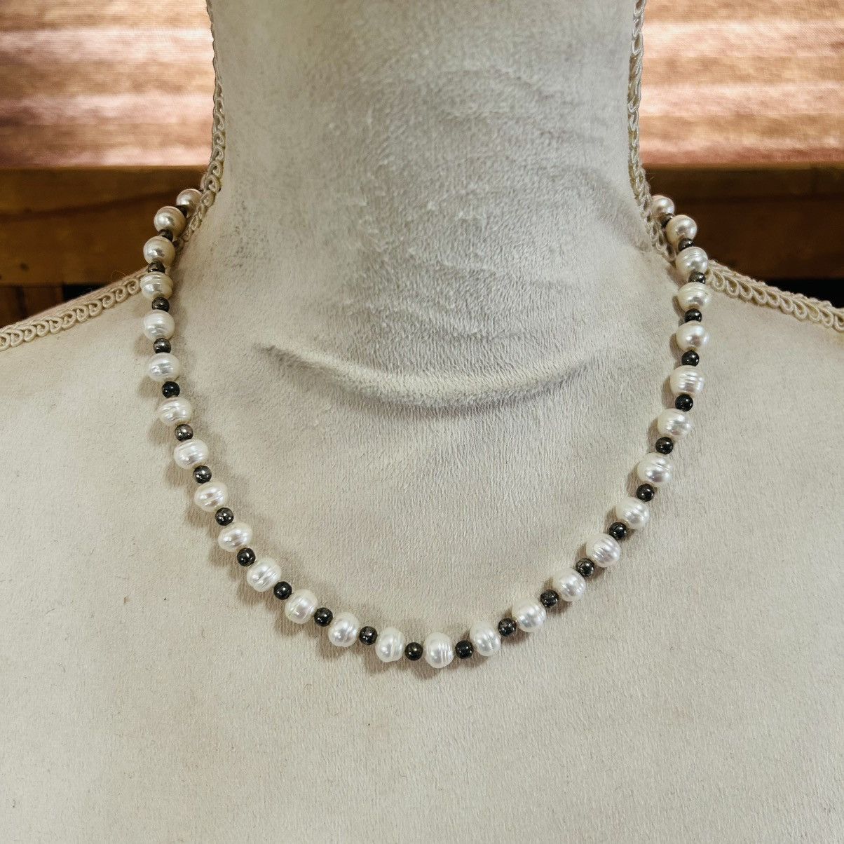 Vintage Vintage handmade genuine freshwater pearl necklace Size ONE SIZE - 2 Thumbnail
