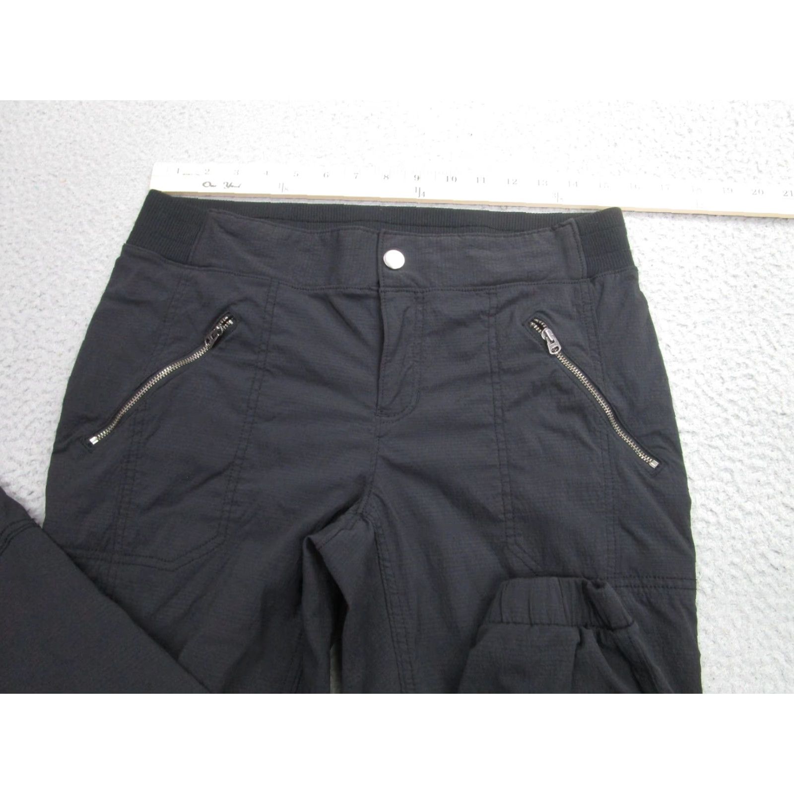 Athleta Athleta Jogger Pants Womens 10 Black Nylon Ripstop Zip Pocket Elastic Cuff Size 32" / US 10 / IT 46 - 3 Thumbnail
