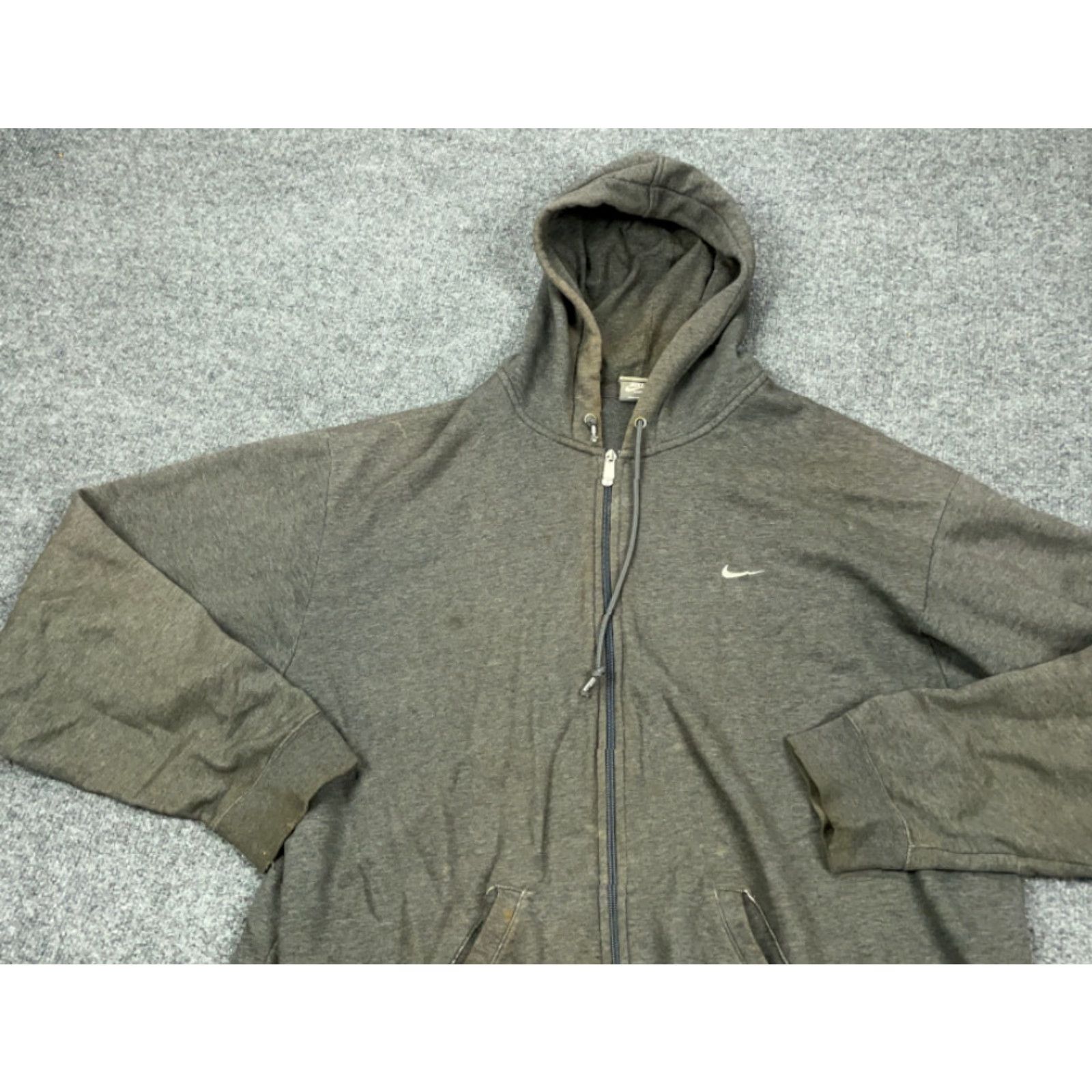 Nike VINTAGE Distressed Nike Sportswear Gray Full Zip Hoodie Sweatshirt Mens 2XL Heavyweight Cotton Blend - 90s Retro Graphic Print Size US XXL / EU 58 / 5 - 7 Thumbnail