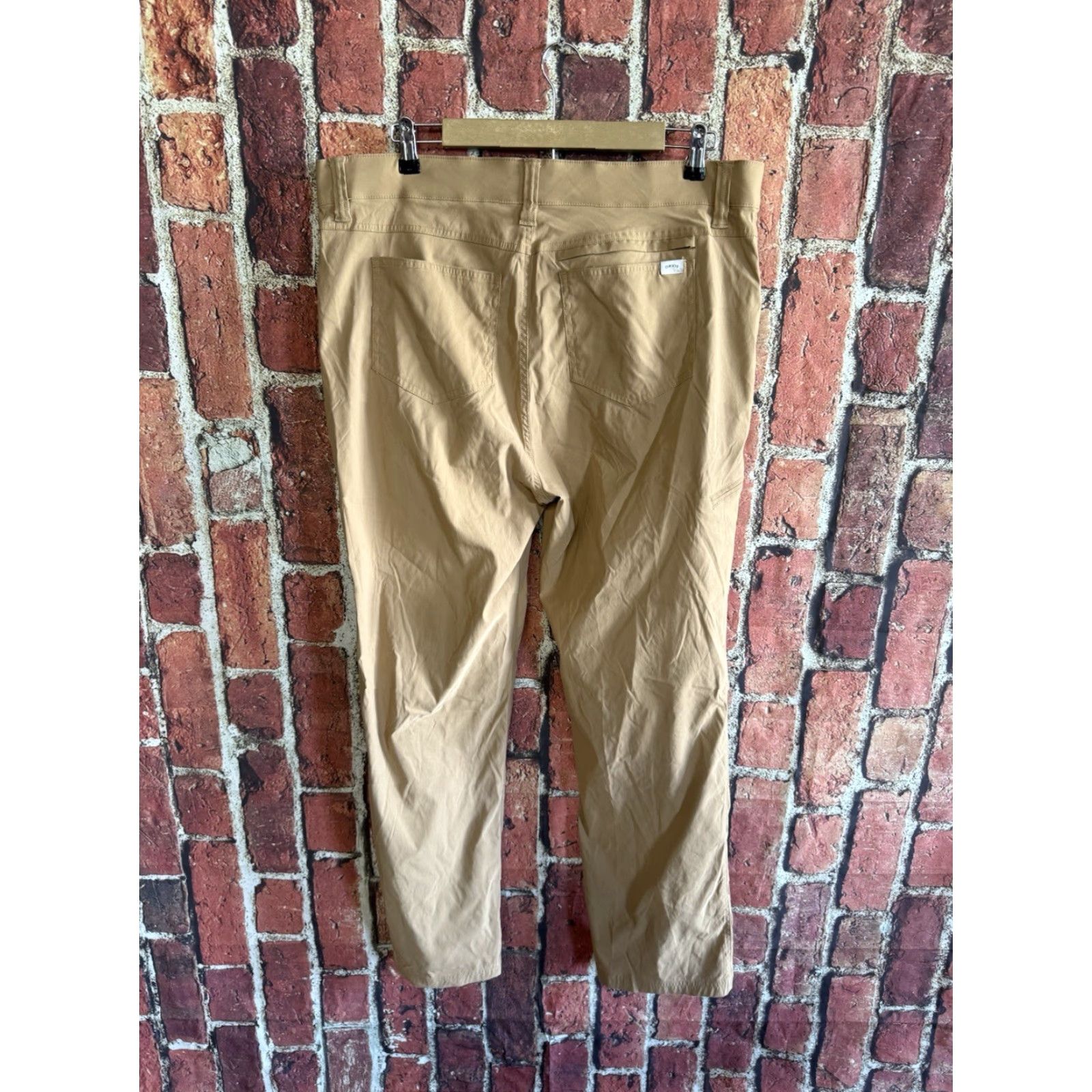 Orvis Orvis Mens Khaki Chino Outdoor Hiking Pants 38 x 32 Beige Chino Pants Mens 38 Inseam 32 Regular Fatigue Gear (no extra words) Size US 38 / EU 54 - 2 Thumbnail
