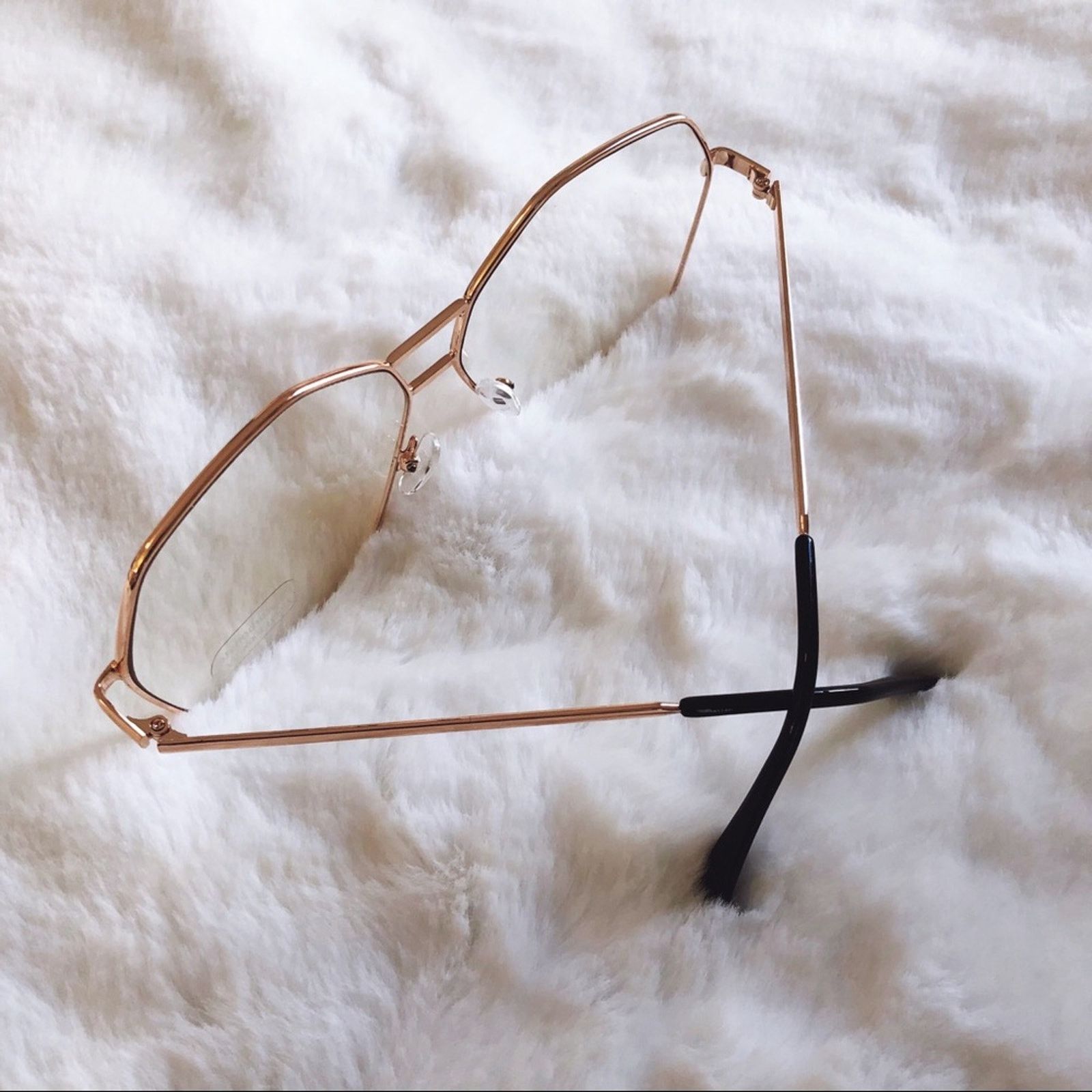Other Peyton Rose Gold Hexagon Clear Sunglasses Size ONE SIZE - 6 Thumbnail