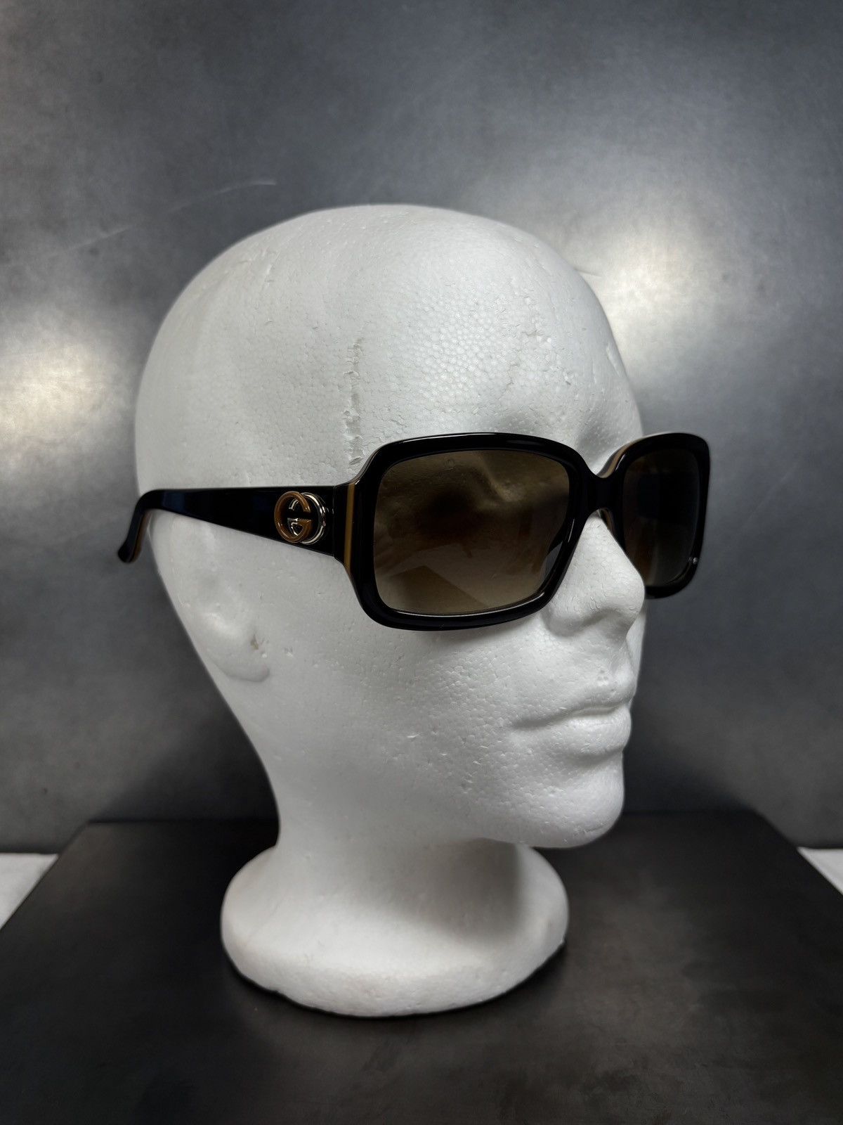 Gucci Gucci Sunglasses Overiszed Rectangular Italy GG 3159/S Size ONE SIZE - 3 Thumbnail