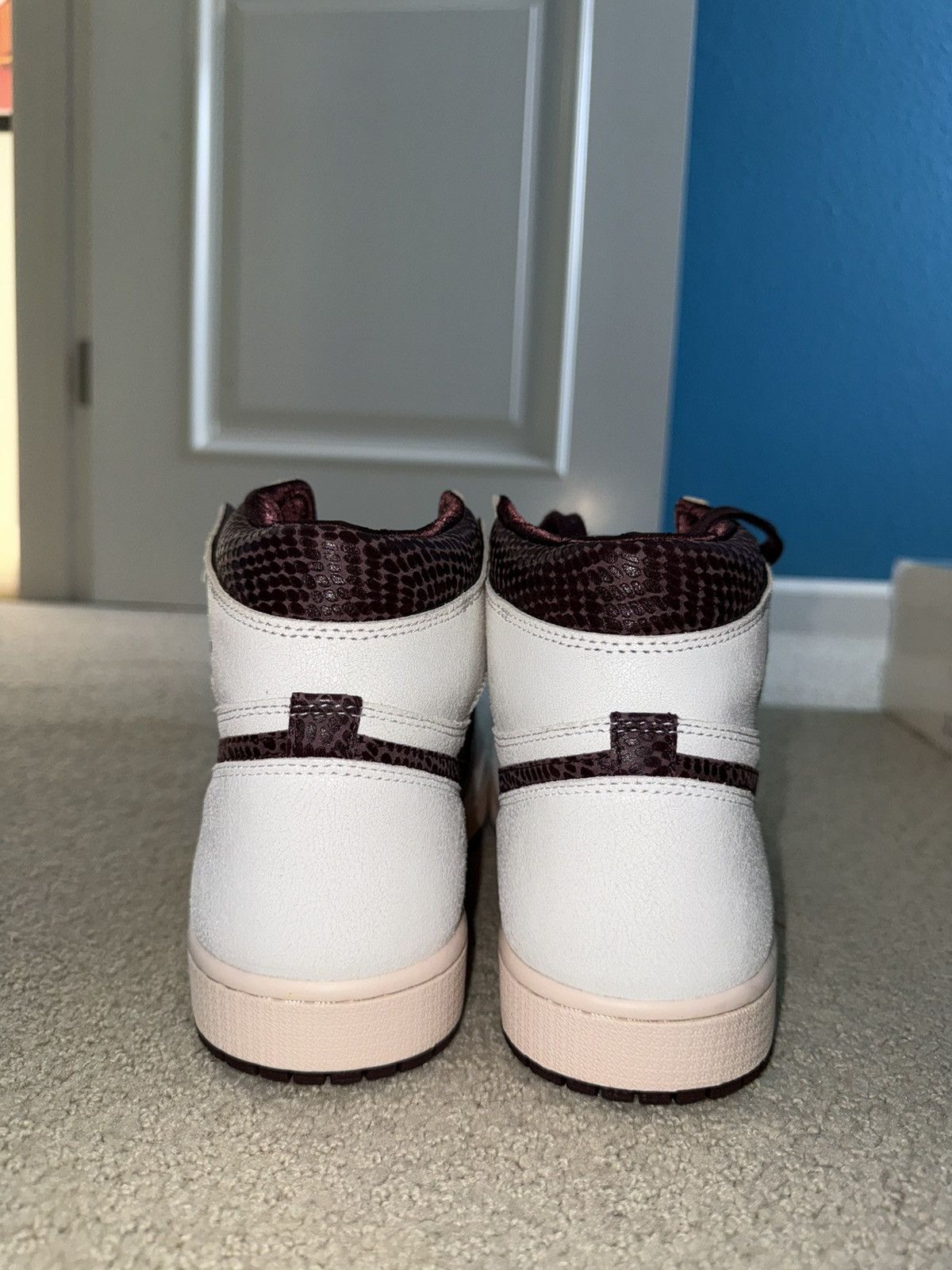A Ma Maniere × Jordan Brand Jordan 1 Retro High OG Size US 12 / EU 45 - 4 Thumbnail