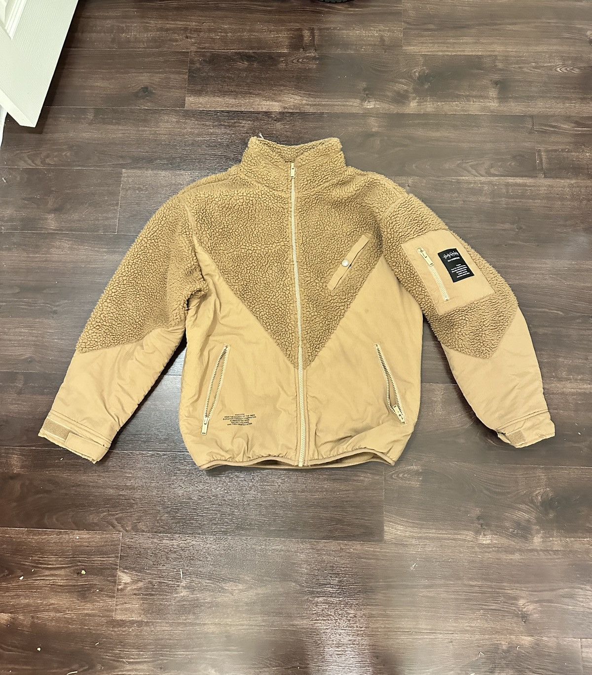 image of Gu Fleece Jacket in Tan, Men's (Size Medium)
