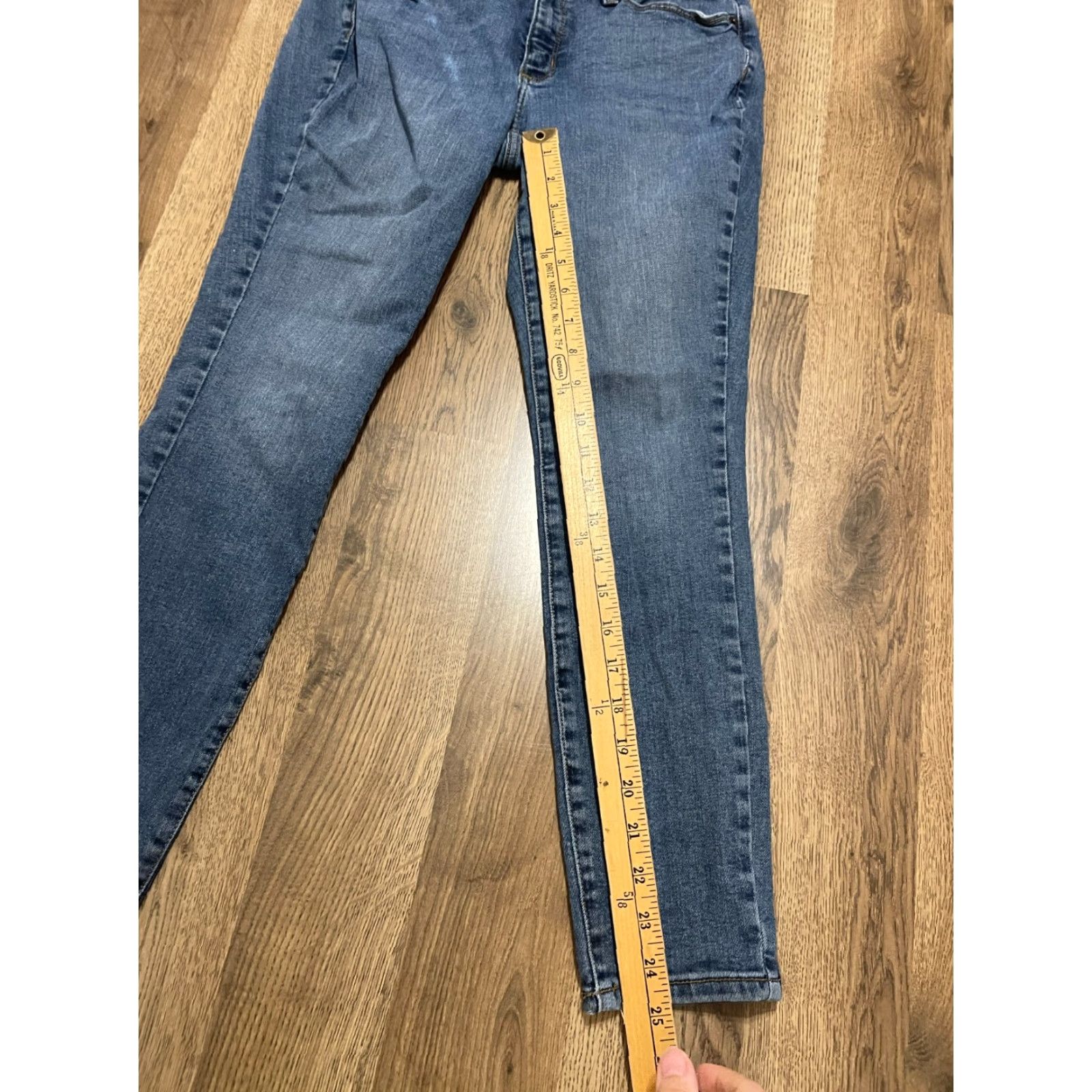 Vintage Universal Thread Jeans Women’s 8/29S Blue Denim Straight Leg Pockets, Regular Fit, Size 8, Cotton Blend, 25in Inseam, : 0 Size 30" / US 8 / IT 44 - 4 Thumbnail
