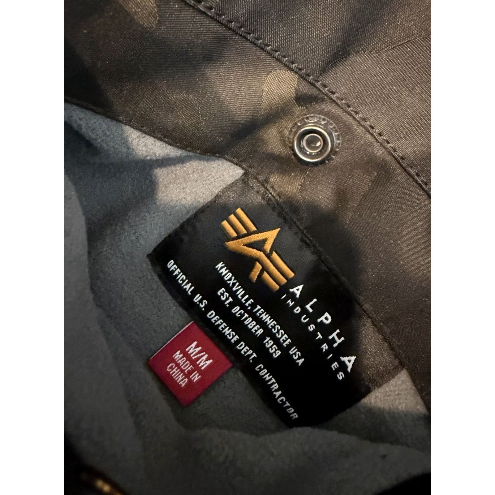 Alpha Industries VINTAGE Alpha Industries MA-1 Down Reversible Bomber Flight Jacket Men’s Medium Camo Black Nylon Zip Size US M / EU 48-50 / 2 - 3 Thumbnail