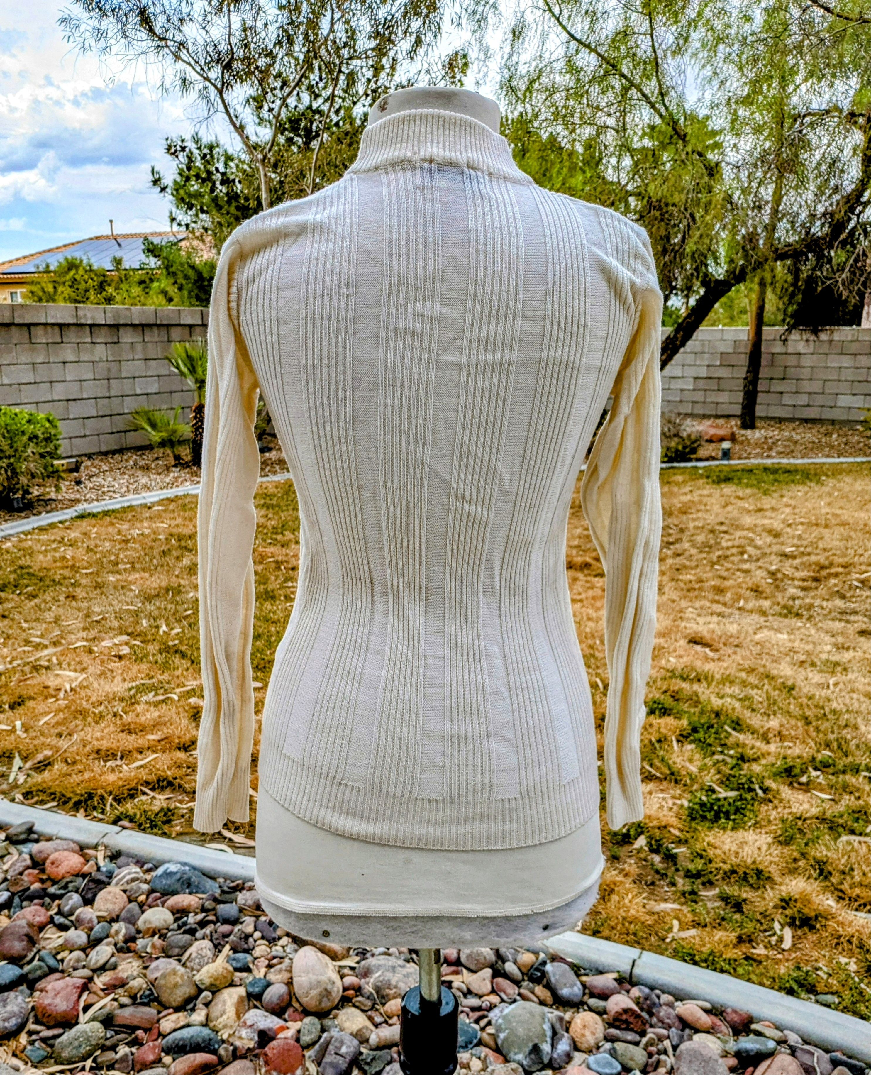 Vintage VTG P.M.C. Pancratic Ribbed Knit Turtleneck L/S Fitted Top Size M / US 6-8 / IT 42-44 - 4 Thumbnail