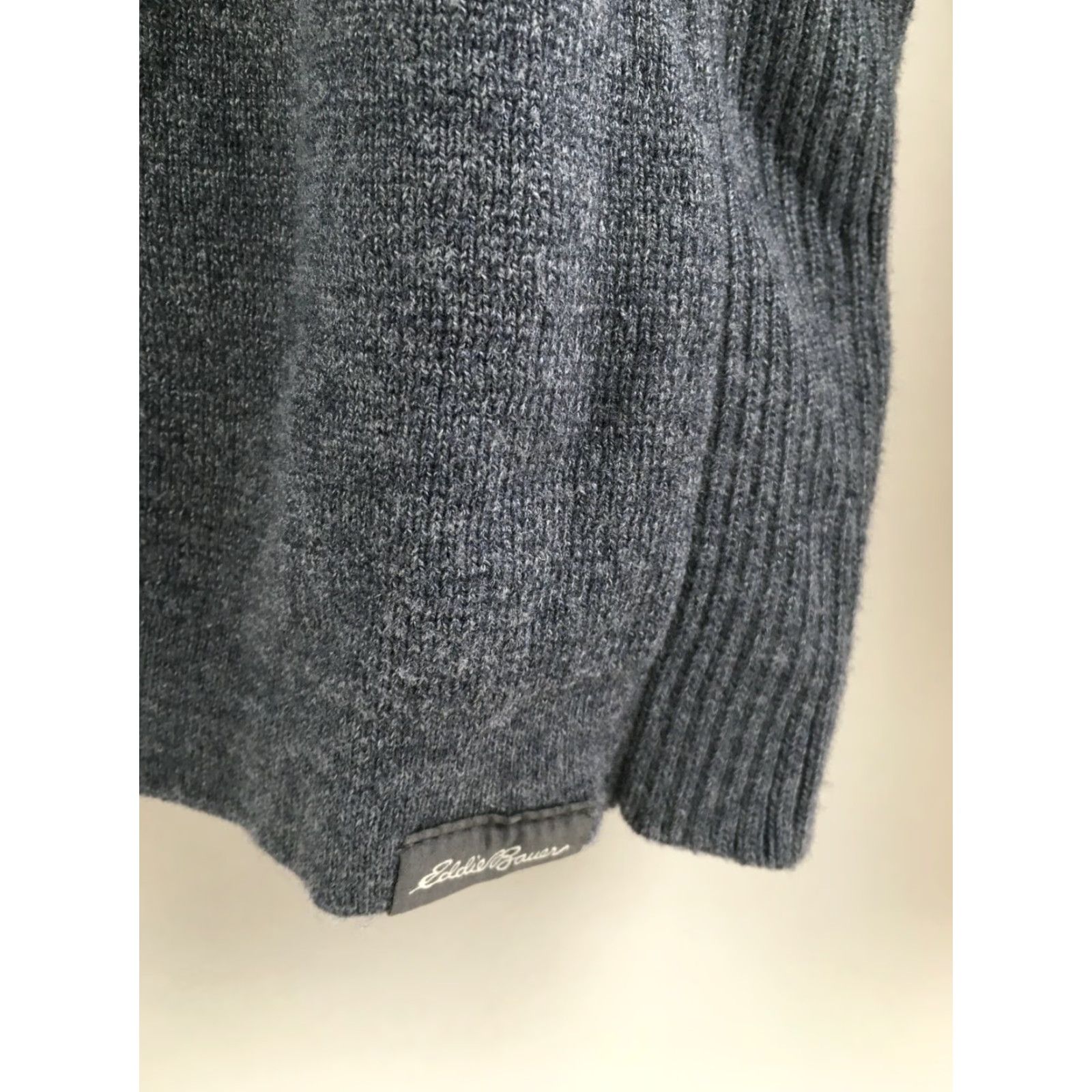 Eddie Bauer Eddie Bauer Sweatshirt Mens Gray Crew Neck Pullover Size M Ribbed Edges Classic Style Size US M / EU 48-50 / 2 - 3 Thumbnail