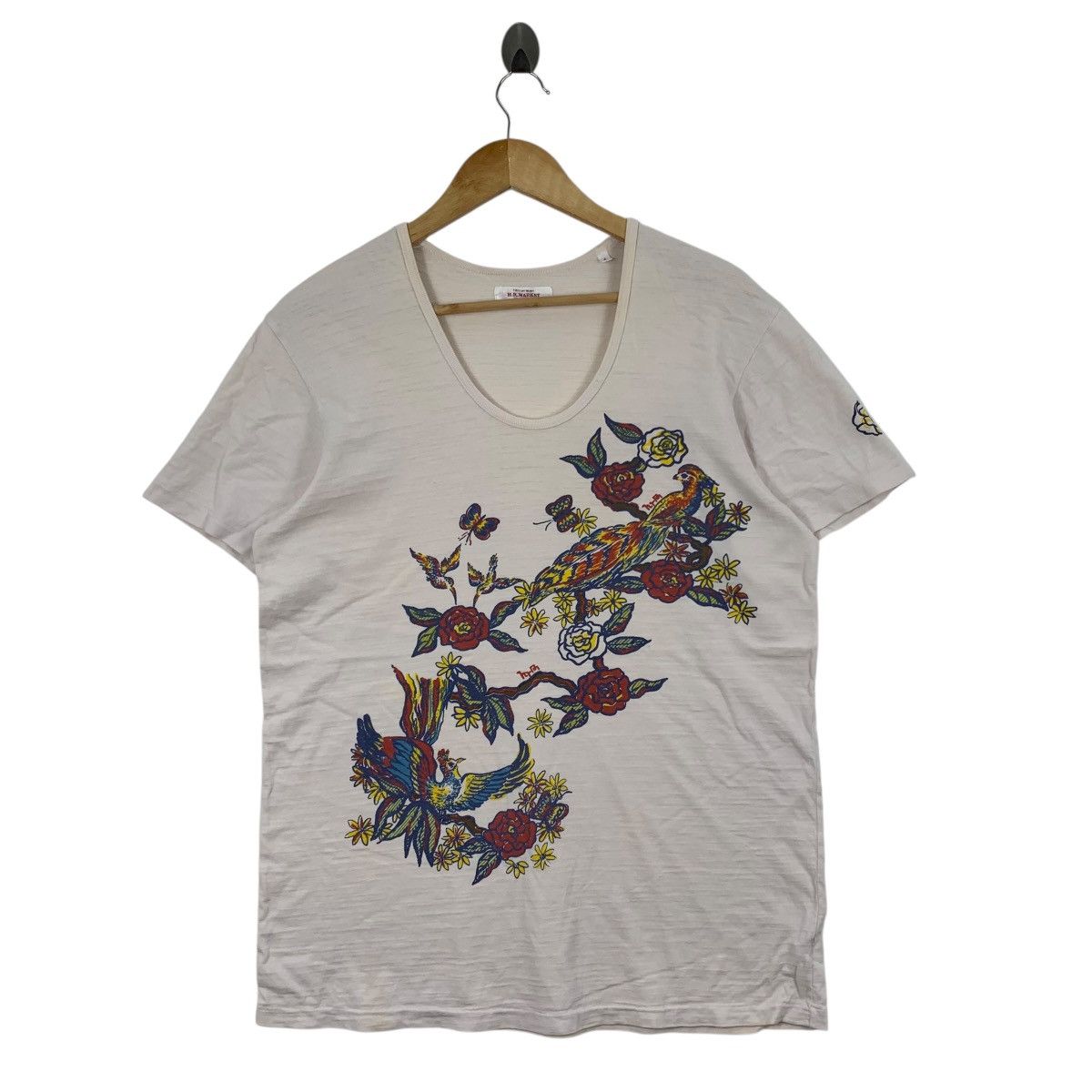 Japanese Brand HR MARKET Hollywood Ranch Hrm Flowers Birds Japanese Tshirt Size XL / US 12-14 / IT 48-50 - 1 Thumbnail