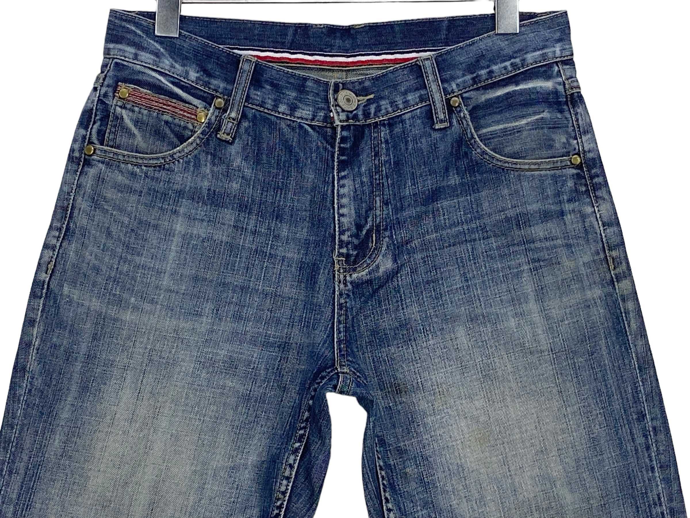 Japanese Brand TK Mixpice Medium Wash Tapered Leg Jeans Size US 31 - 3 Thumbnail