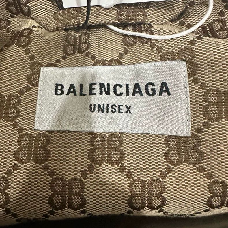 Balenciaga Balenciaga size 36 Gucci Collaborative BB Printed Puffer V Size S / US 4 / IT 40 - 5 Thumbnail