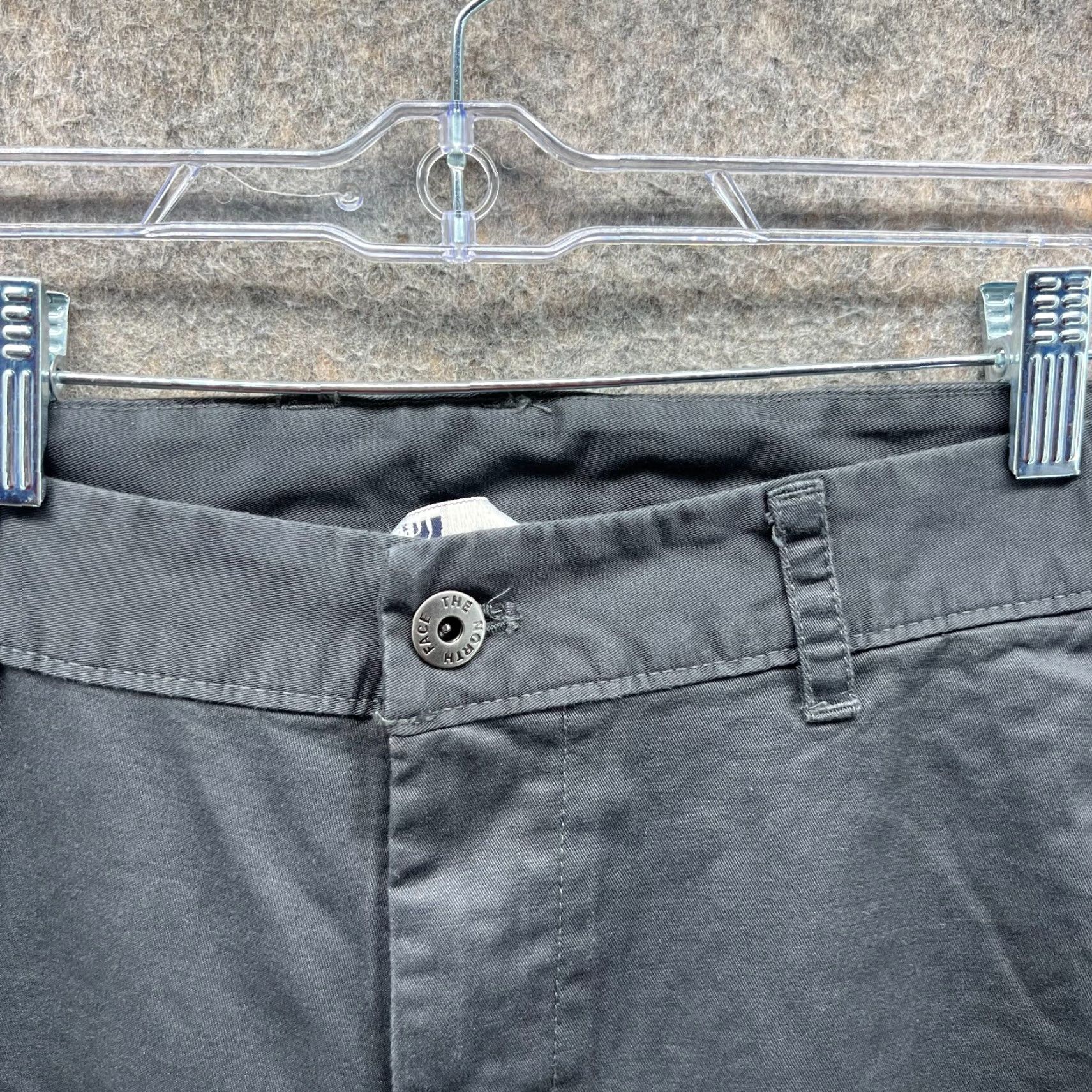The North Face The North Face Pants Mens 36 Chino Flat Front Regular Straight Black Cotton Stretch Pockets Inseam 33%0A Size US 36 / EU 52 - 4 Thumbnail