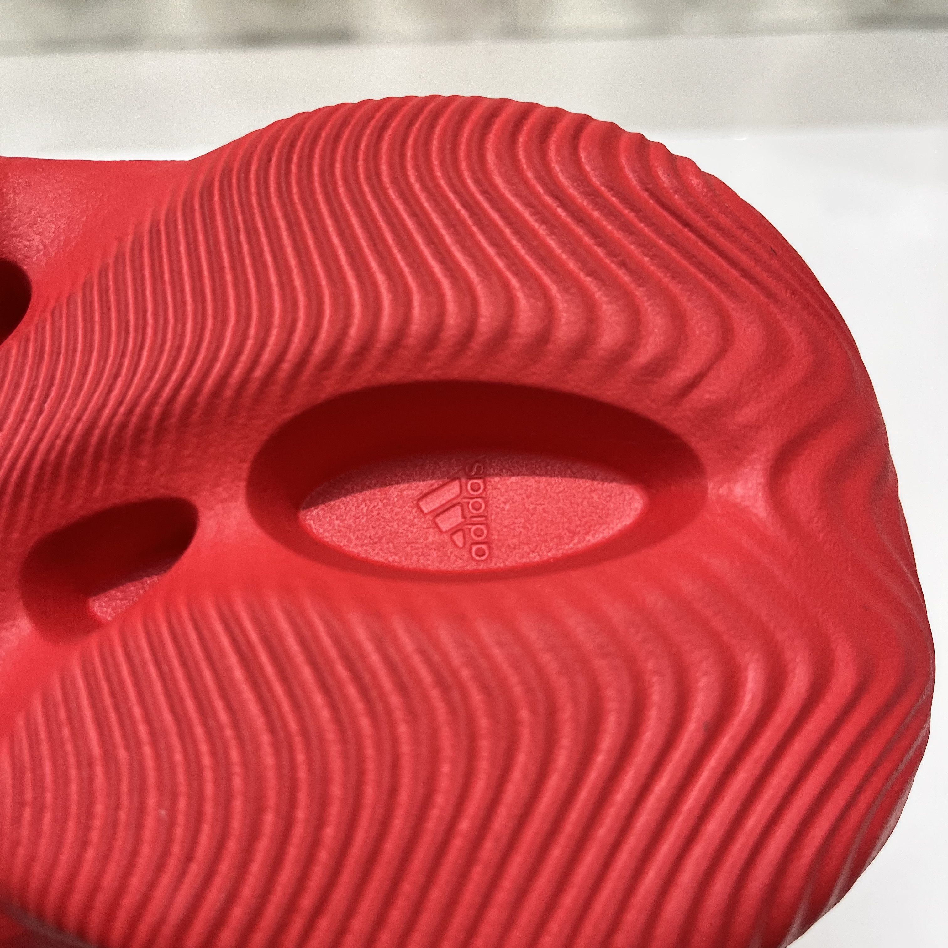 Adidas Adidas Yeezy Foam RNNR MX Vermillion Size US 9 / EU 42 - 12 Thumbnail