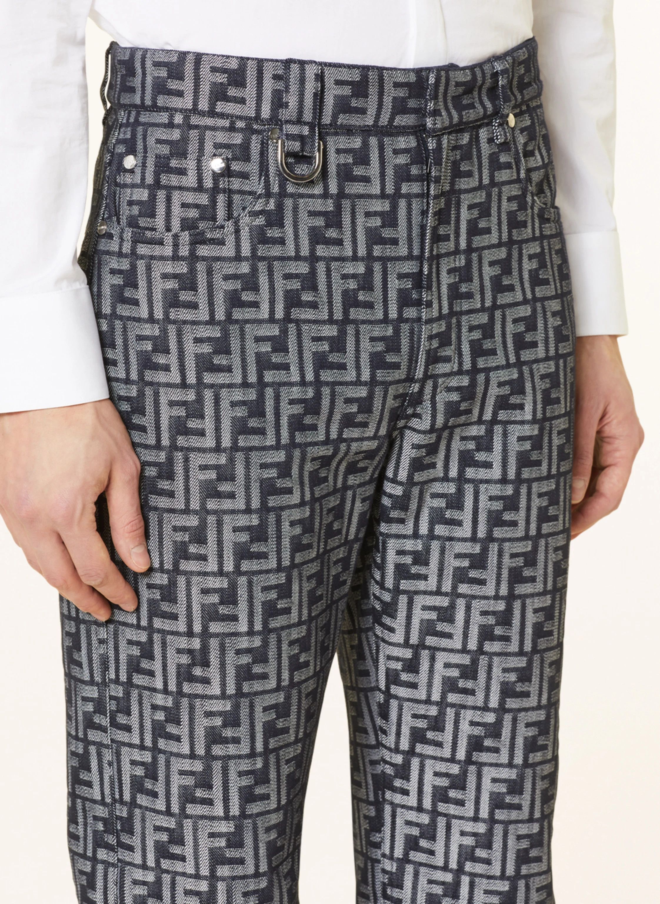 Fendi o1loc1c0824 Trousers in Grey Size US 28 / EU 44 - 3 Thumbnail