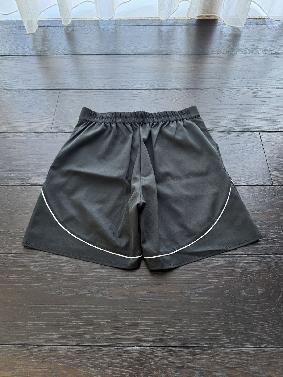 Commission Commission shorts Size US 31 - 9 Thumbnail