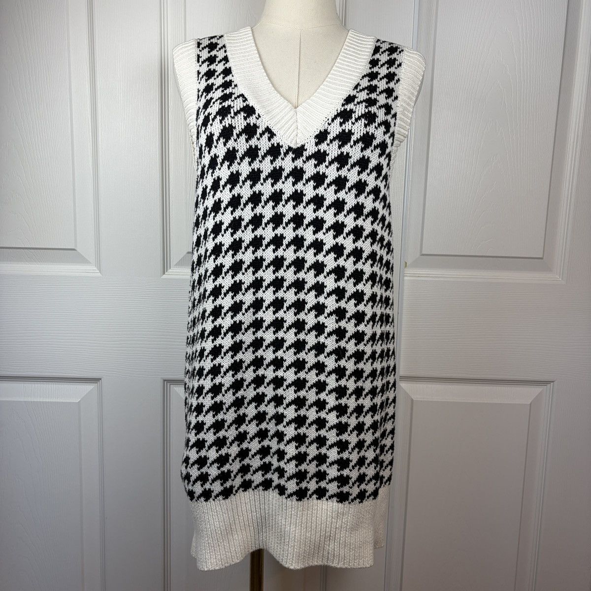 Abercrombie & Fitch Abercrombie and fitch argyle sleeveless sweater dress Size XXS / US 00 / IT 34 - 1 Thumbnail