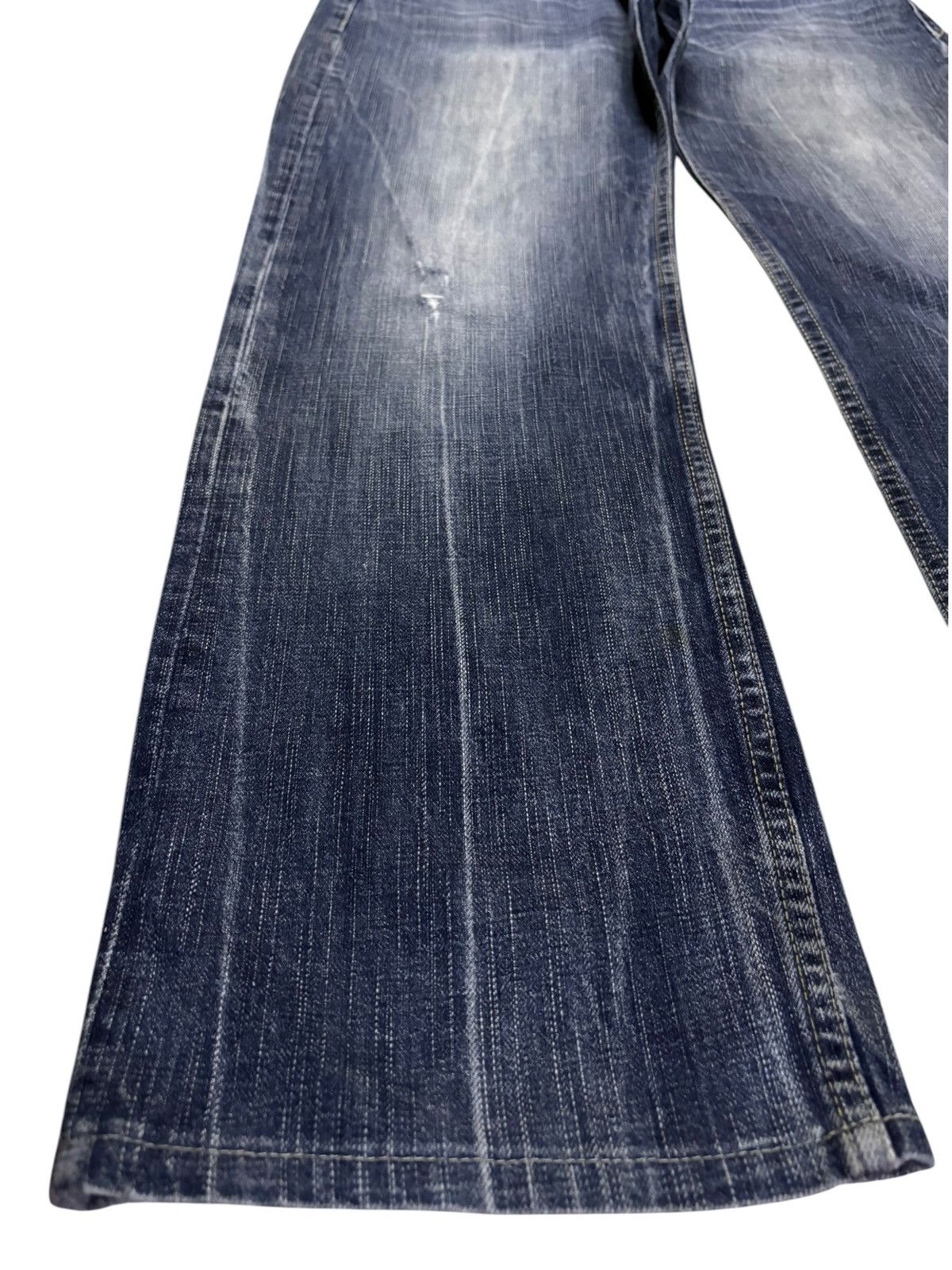 Japanese Brand Vintage Japanese Anti Label Mud Wash Distressed Loose Jeans Size US 34 / EU 50 - 6 Thumbnail