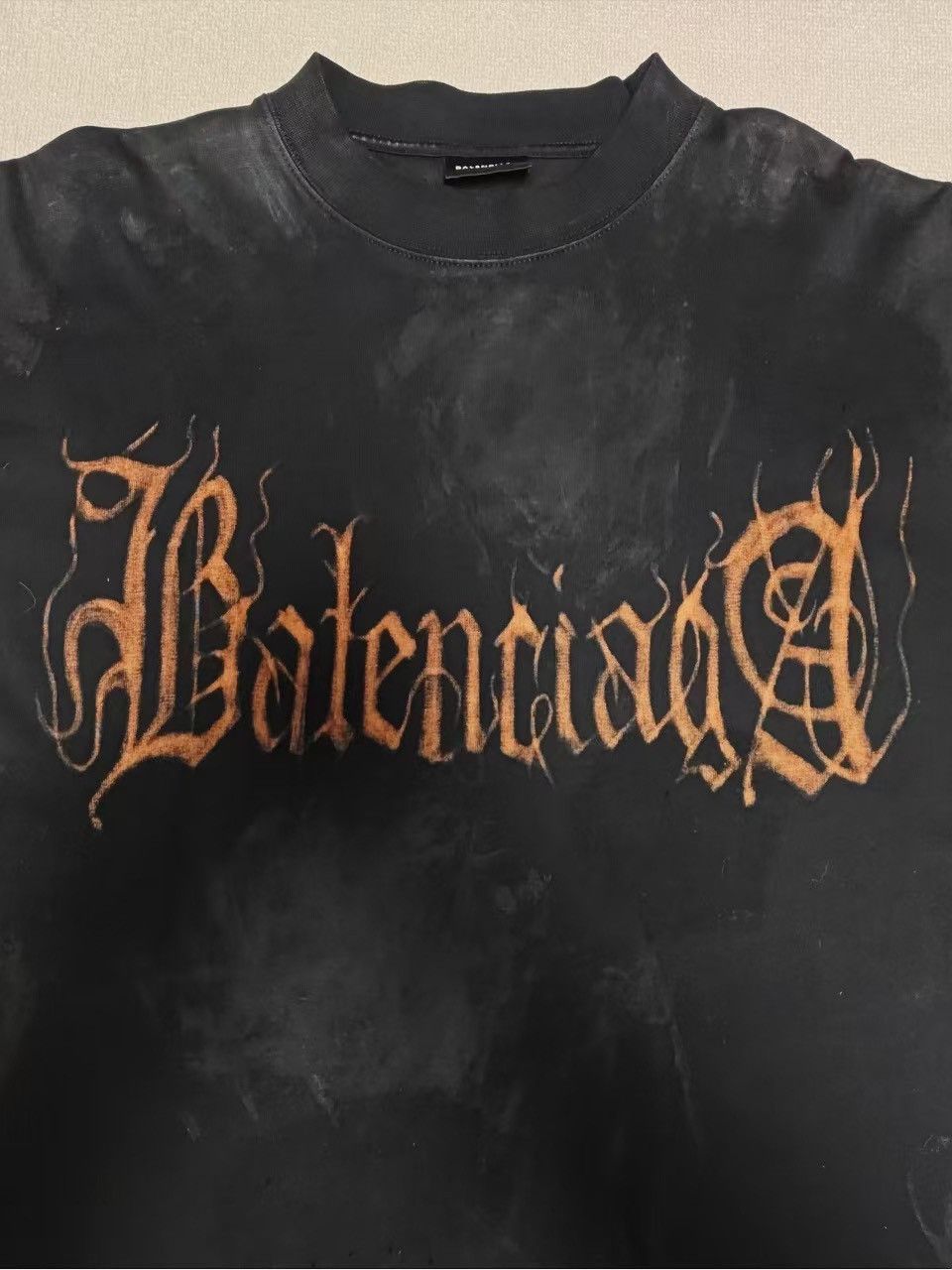 Balenciaga Balenciaga 23fw Loose Clay Dye Sanskrit Destruction Long Sl Size US S / EU 44-46 / 1 - 4 Thumbnail