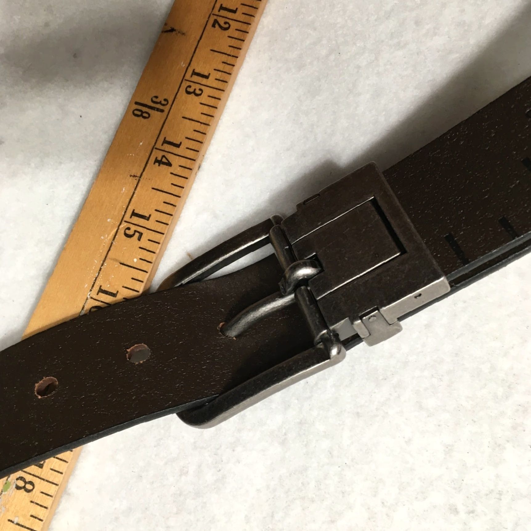 Levi's Levi's Brown Leather Work Belt Men's 44 Buckle Adjustable Regular Leather Work Belt Mens 44 Brown US Vintage Style Belt Size 44 - 6 Thumbnail