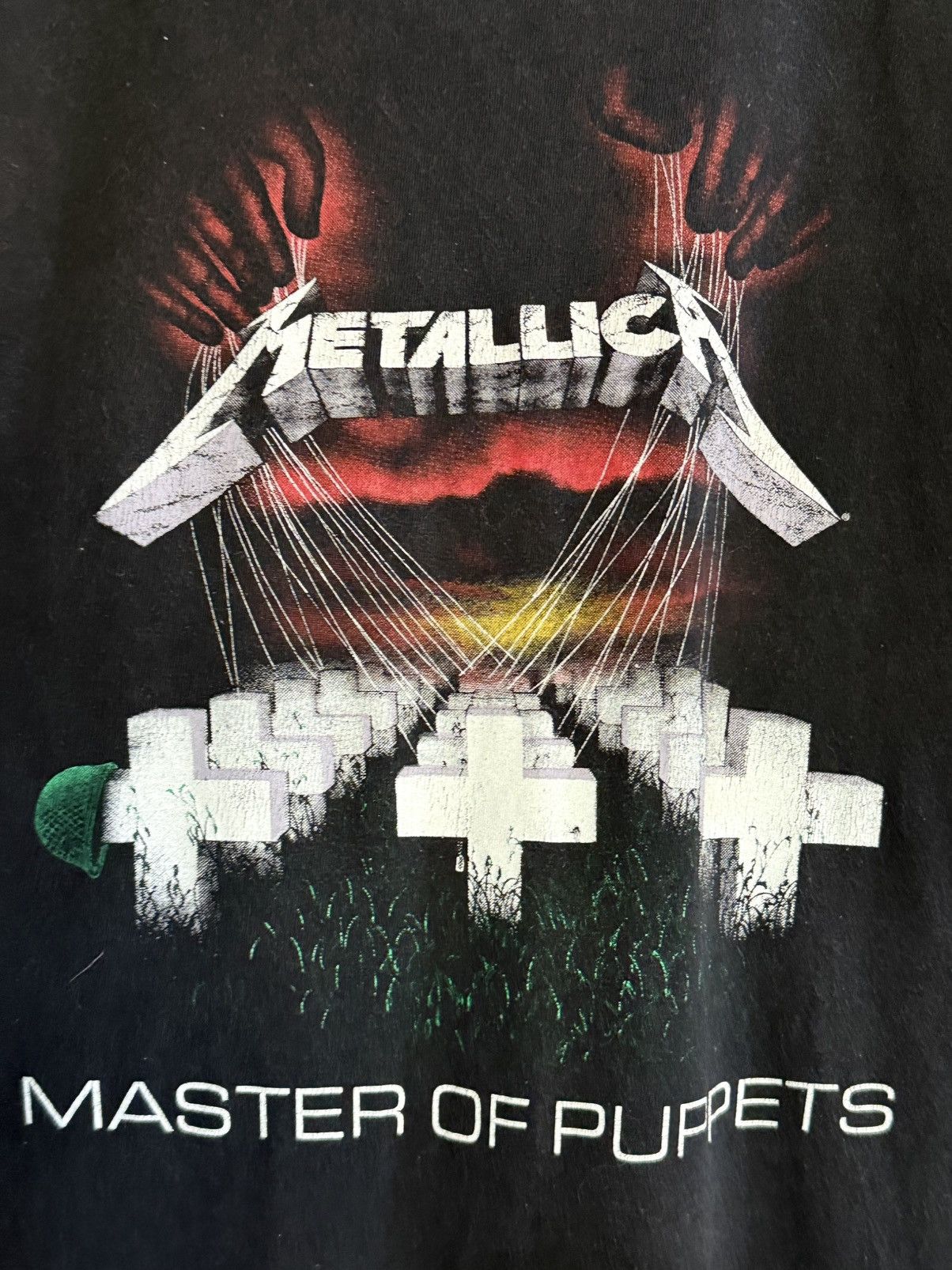 Band Tees × Vintage Vintage Metallica Master Of Puppets Faded Tee Size US M / EU 48-50 / 2 - 2 Thumbnail